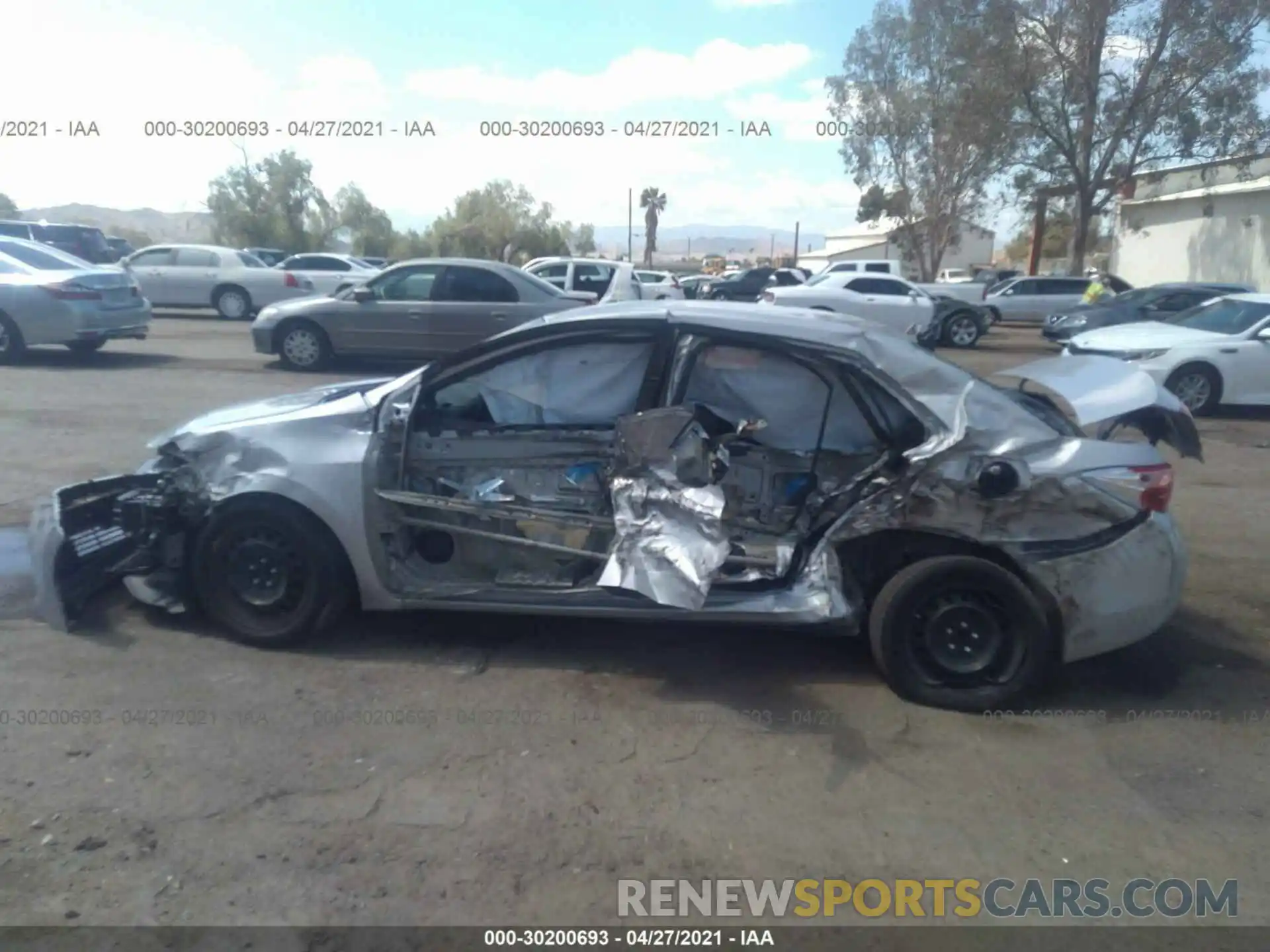 6 Photograph of a damaged car 2T1BURHE6KC225274 TOYOTA COROLLA 2019