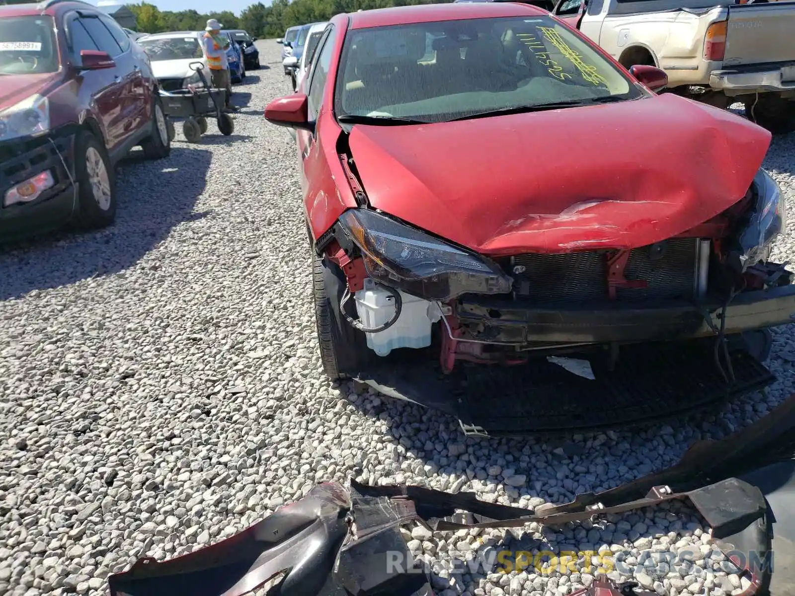 1 Photograph of a damaged car 2T1BURHE6KC227400 TOYOTA COROLLA 2019