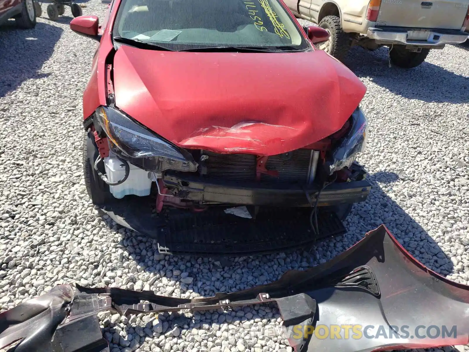 9 Photograph of a damaged car 2T1BURHE6KC227400 TOYOTA COROLLA 2019