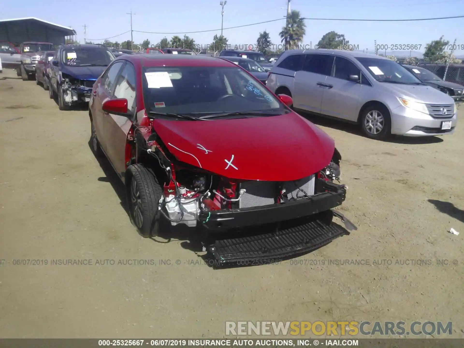 1 Photograph of a damaged car 2T1BURHE6KC229096 TOYOTA COROLLA 2019