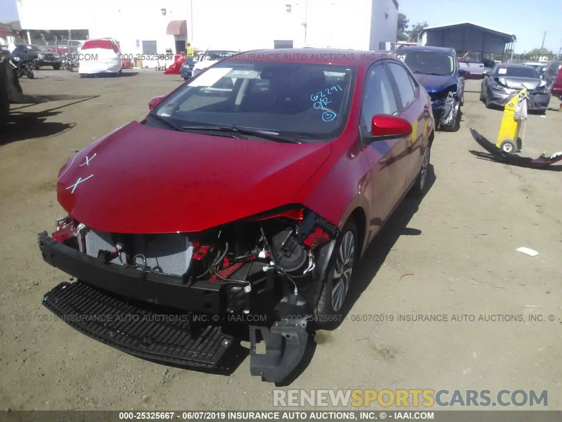 2 Photograph of a damaged car 2T1BURHE6KC229096 TOYOTA COROLLA 2019