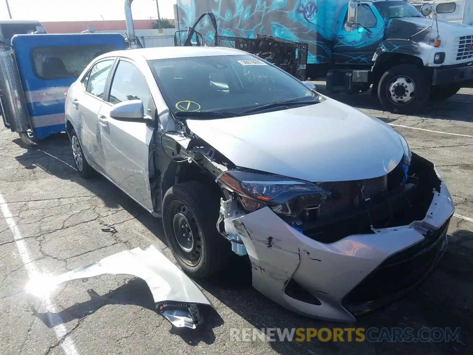 1 Photograph of a damaged car 2T1BURHE6KC230362 TOYOTA COROLLA 2019