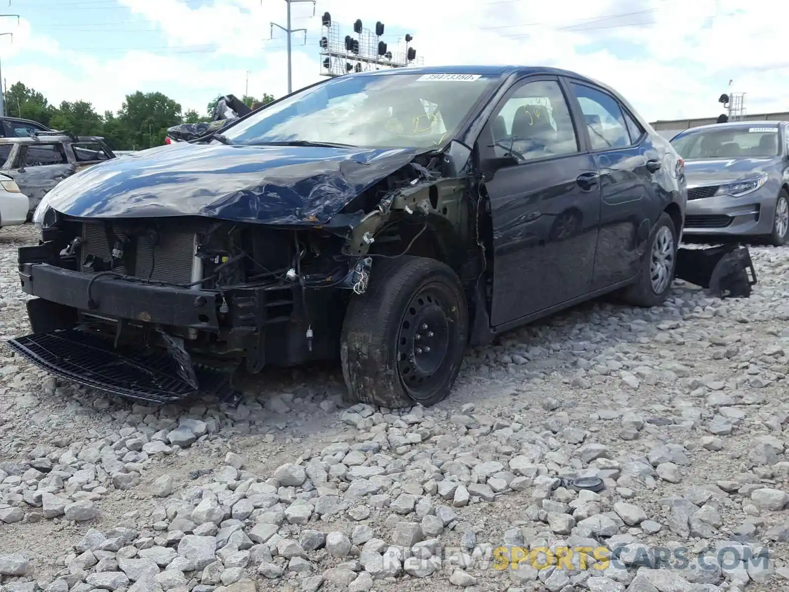 2 Photograph of a damaged car 2T1BURHE6KC230751 TOYOTA COROLLA 2019