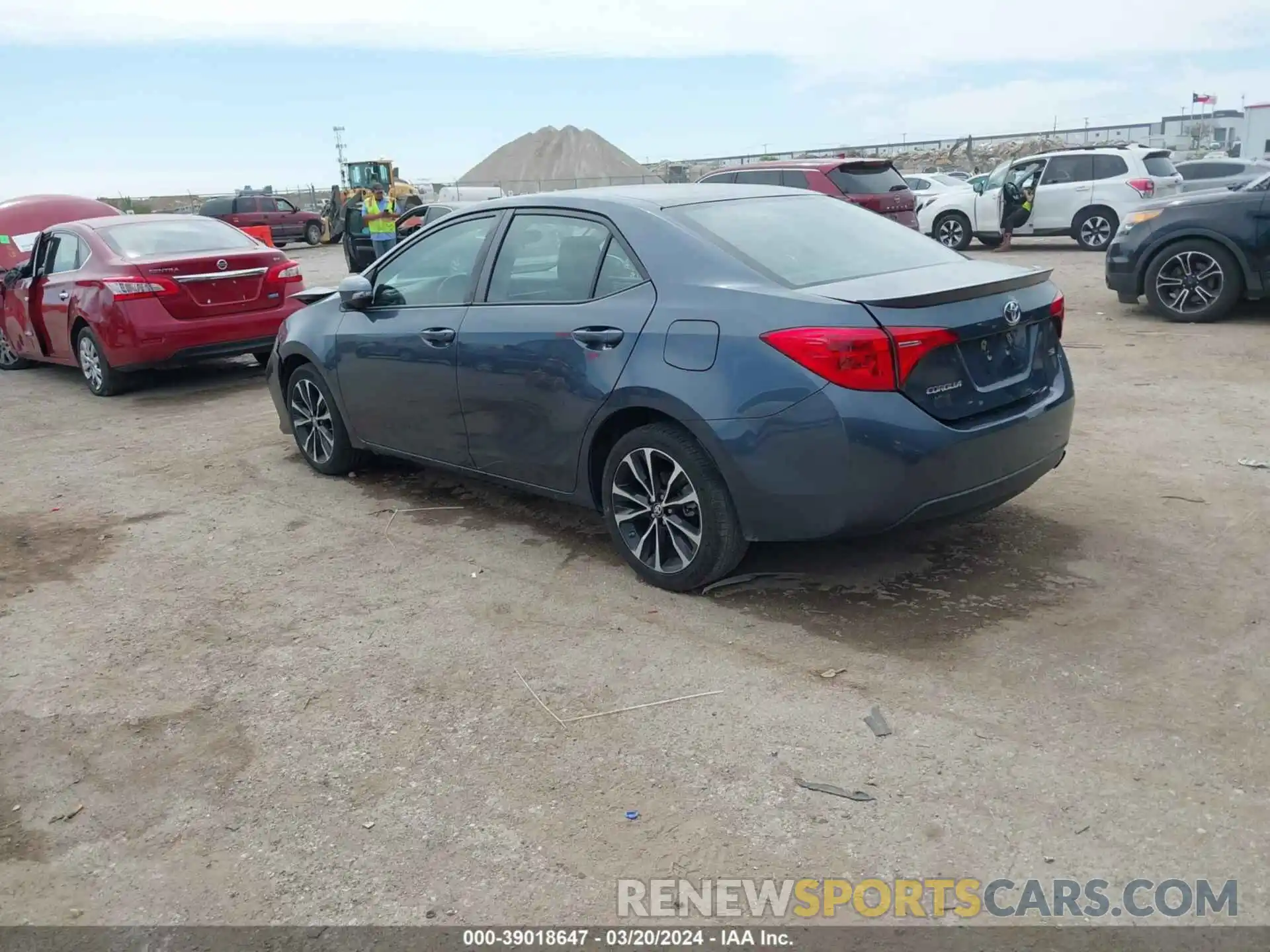 3 Photograph of a damaged car 2T1BURHE6KC232094 TOYOTA COROLLA 2019