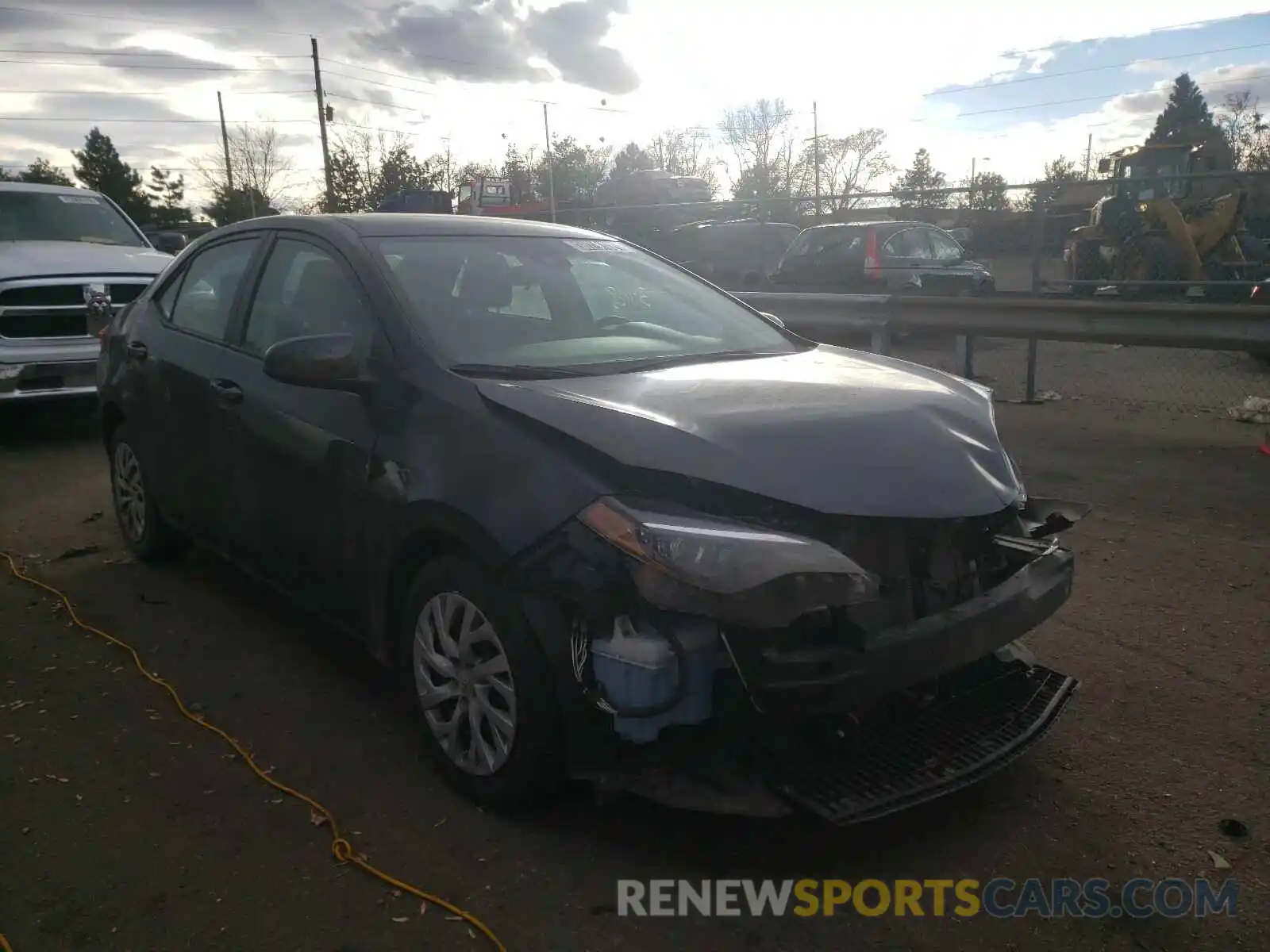 1 Photograph of a damaged car 2T1BURHE6KC233276 TOYOTA COROLLA 2019