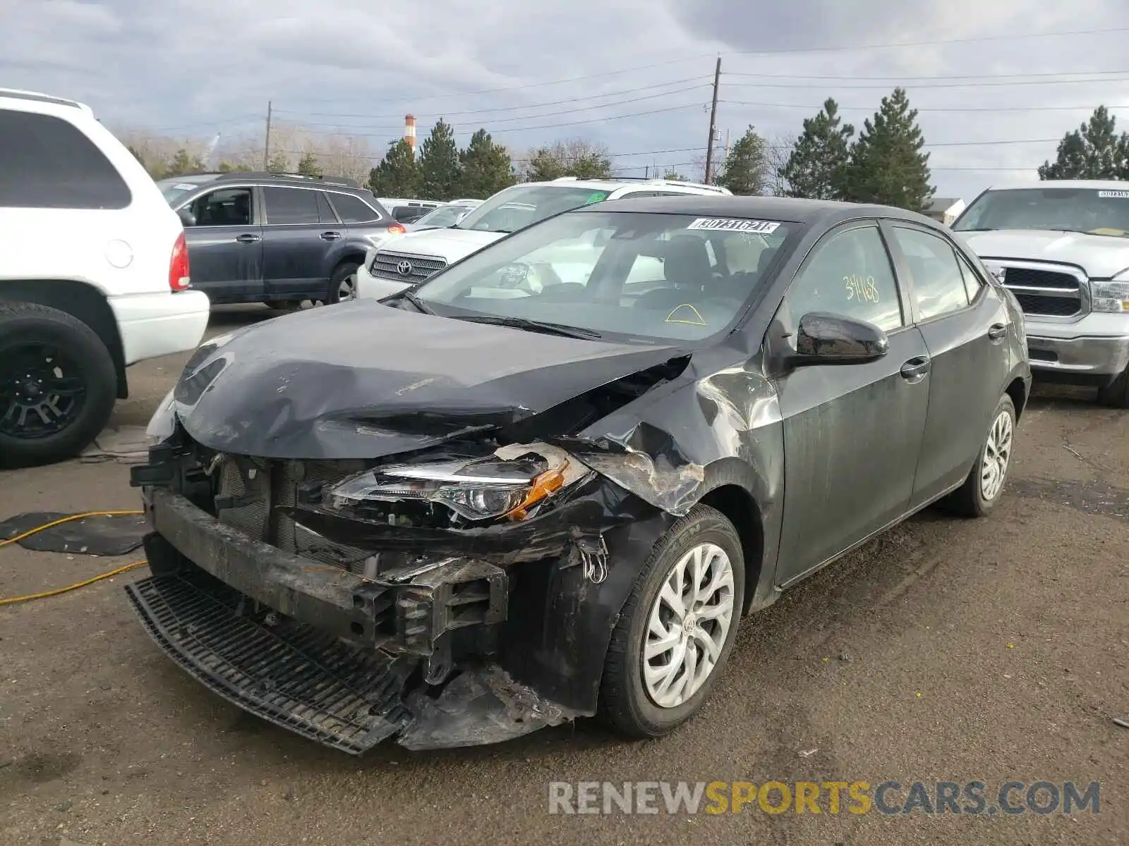 2 Photograph of a damaged car 2T1BURHE6KC233276 TOYOTA COROLLA 2019