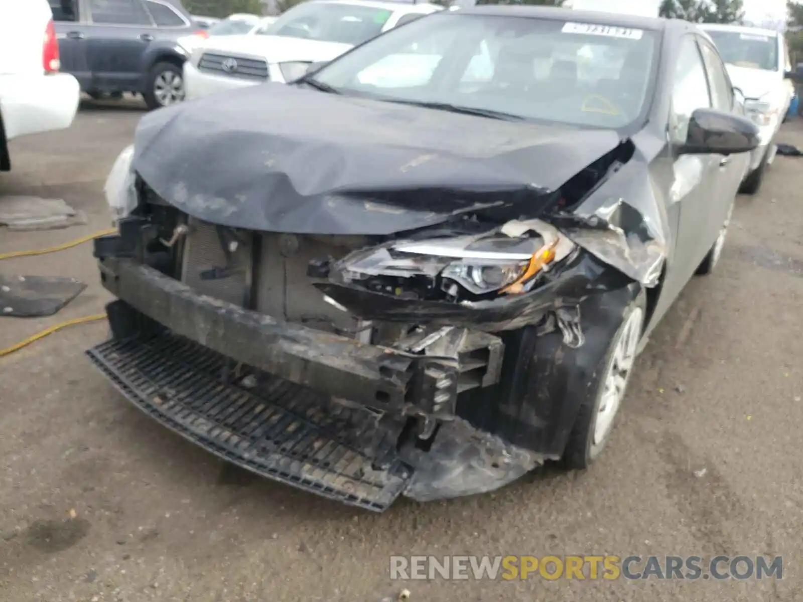 9 Photograph of a damaged car 2T1BURHE6KC233276 TOYOTA COROLLA 2019