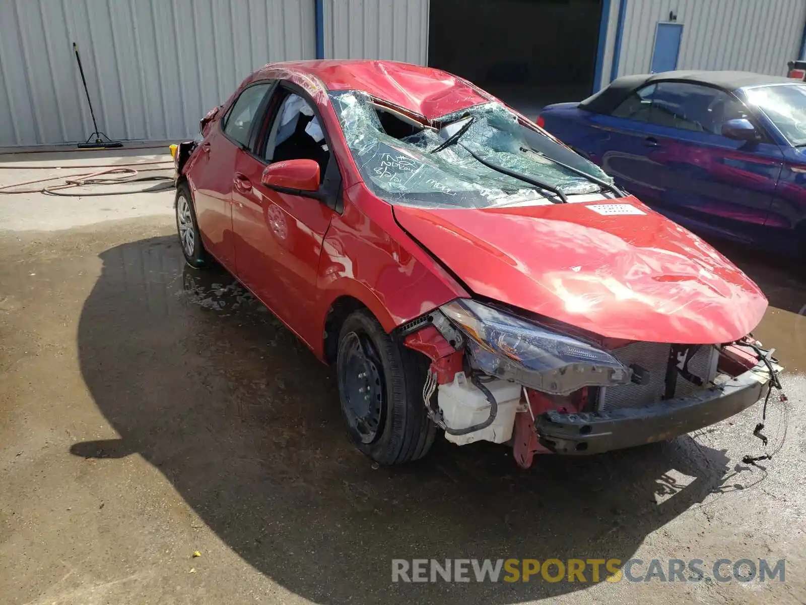 1 Photograph of a damaged car 2T1BURHE6KC233441 TOYOTA COROLLA 2019