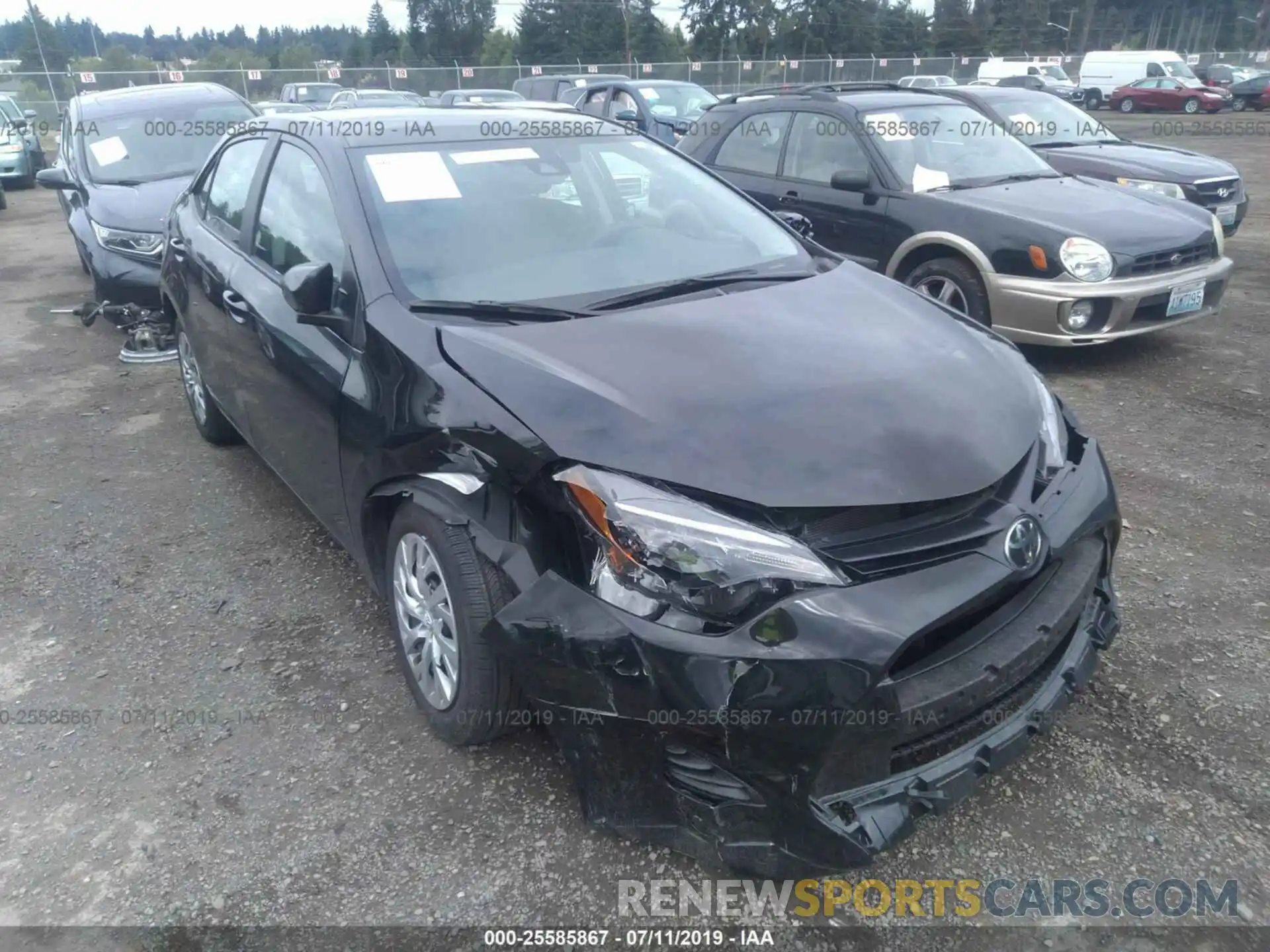 1 Photograph of a damaged car 2T1BURHE6KC233861 TOYOTA COROLLA 2019