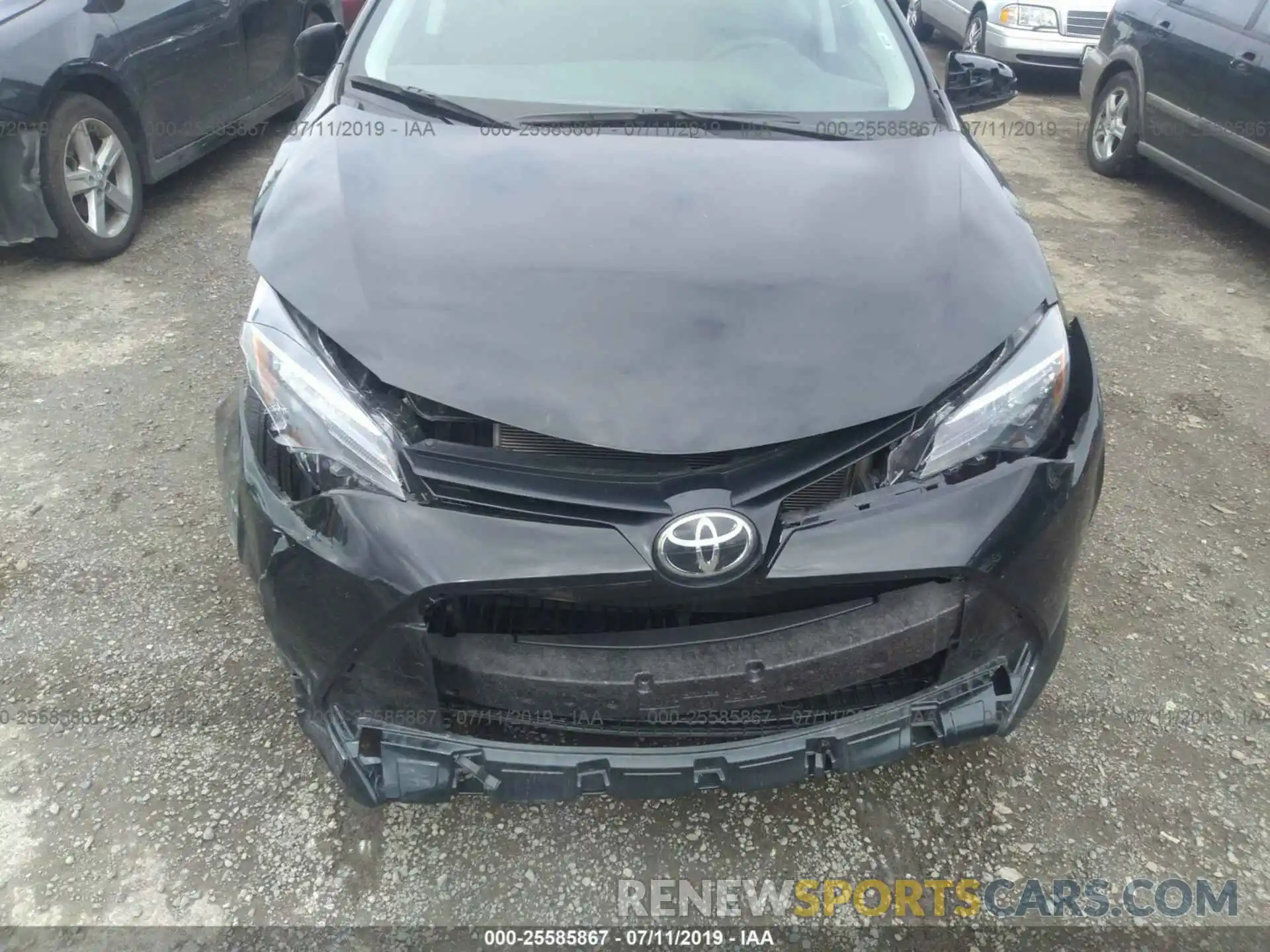 6 Photograph of a damaged car 2T1BURHE6KC233861 TOYOTA COROLLA 2019