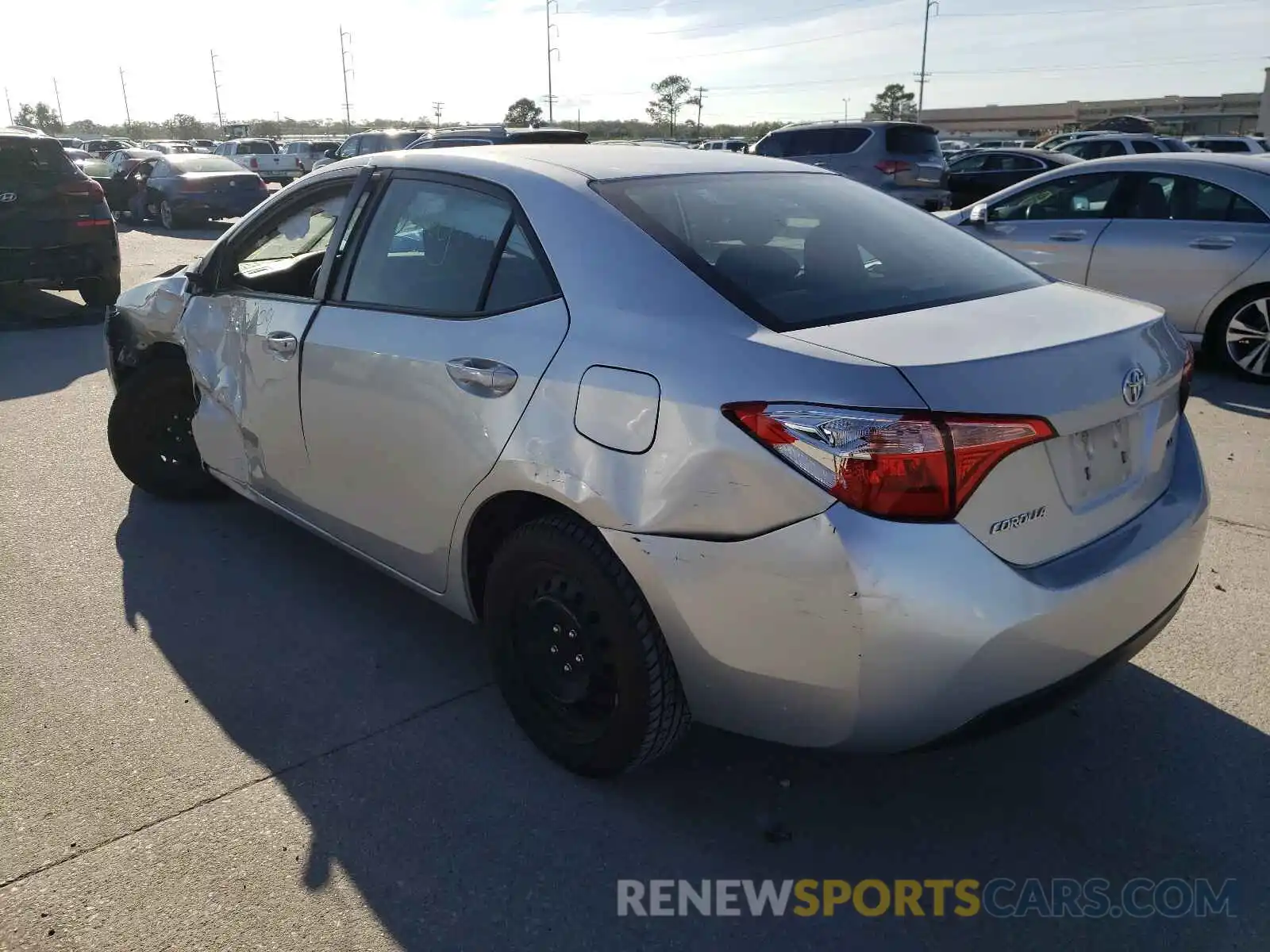 3 Photograph of a damaged car 2T1BURHE6KC234525 TOYOTA COROLLA 2019