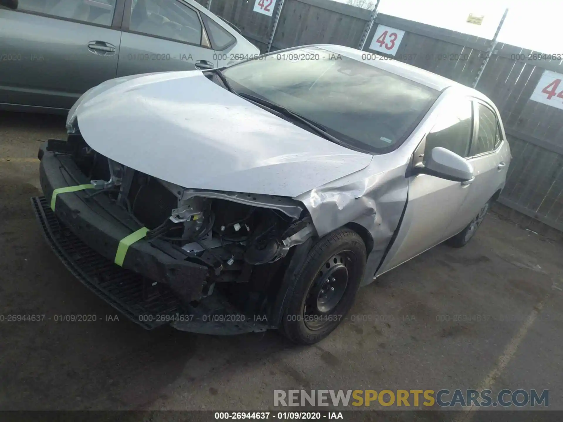 2 Photograph of a damaged car 2T1BURHE6KC236730 TOYOTA COROLLA 2019