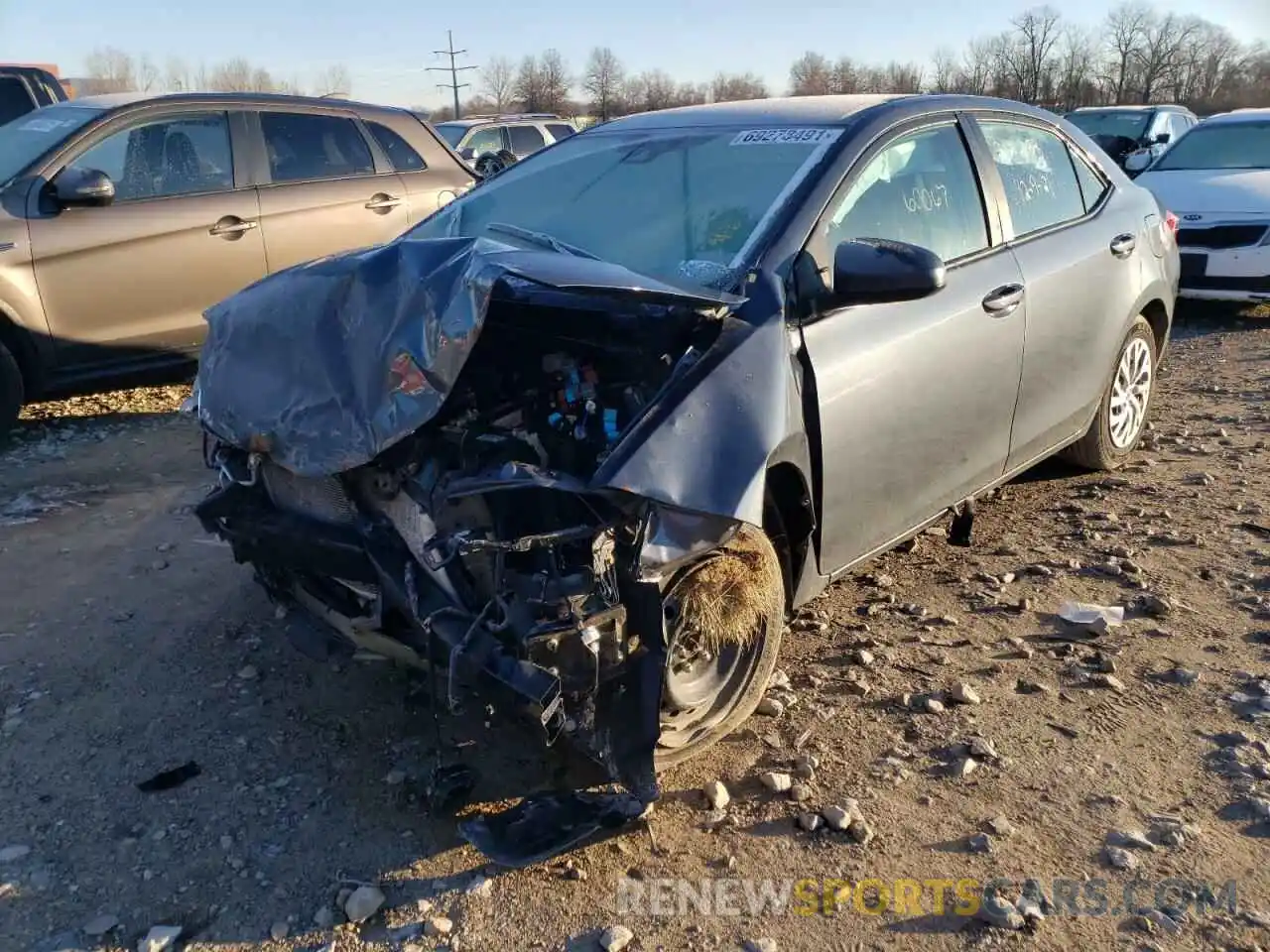 2 Photograph of a damaged car 2T1BURHE6KC236758 TOYOTA COROLLA 2019