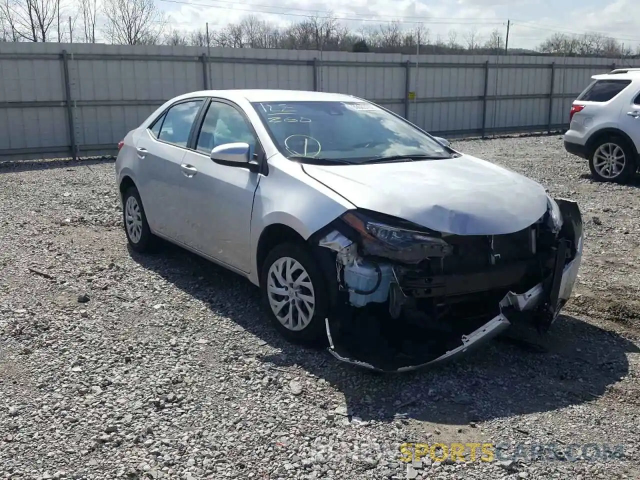 1 Photograph of a damaged car 2T1BURHE6KC236971 TOYOTA COROLLA 2019