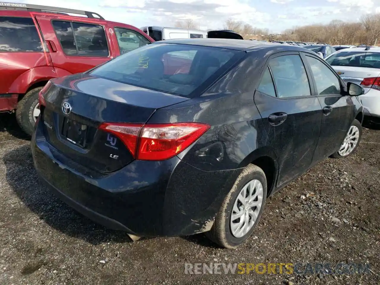 4 Photograph of a damaged car 2T1BURHE6KC237604 TOYOTA COROLLA 2019