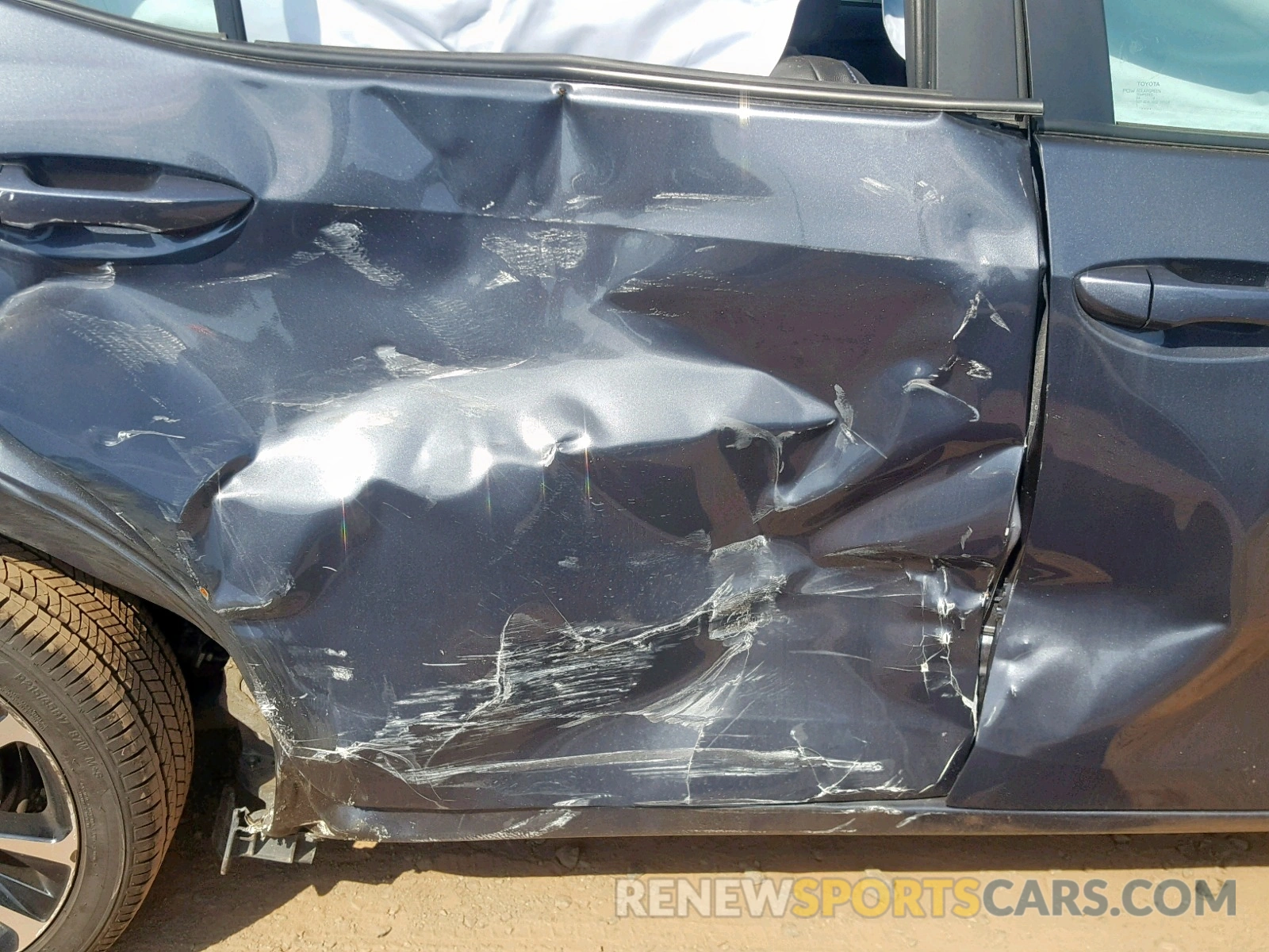 9 Photograph of a damaged car 2T1BURHE6KC238123 TOYOTA COROLLA 2019