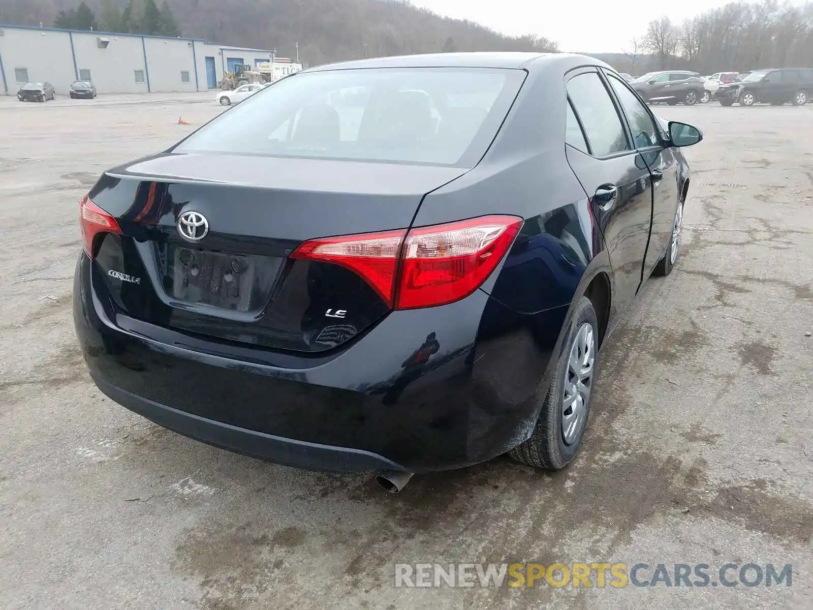 4 Photograph of a damaged car 2T1BURHE6KC238185 TOYOTA COROLLA 2019