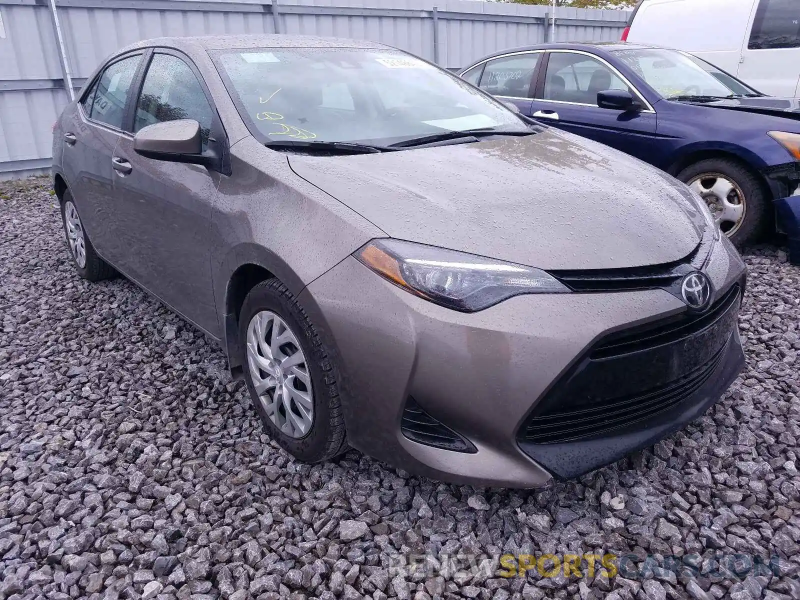 1 Photograph of a damaged car 2T1BURHE6KC238414 TOYOTA COROLLA 2019