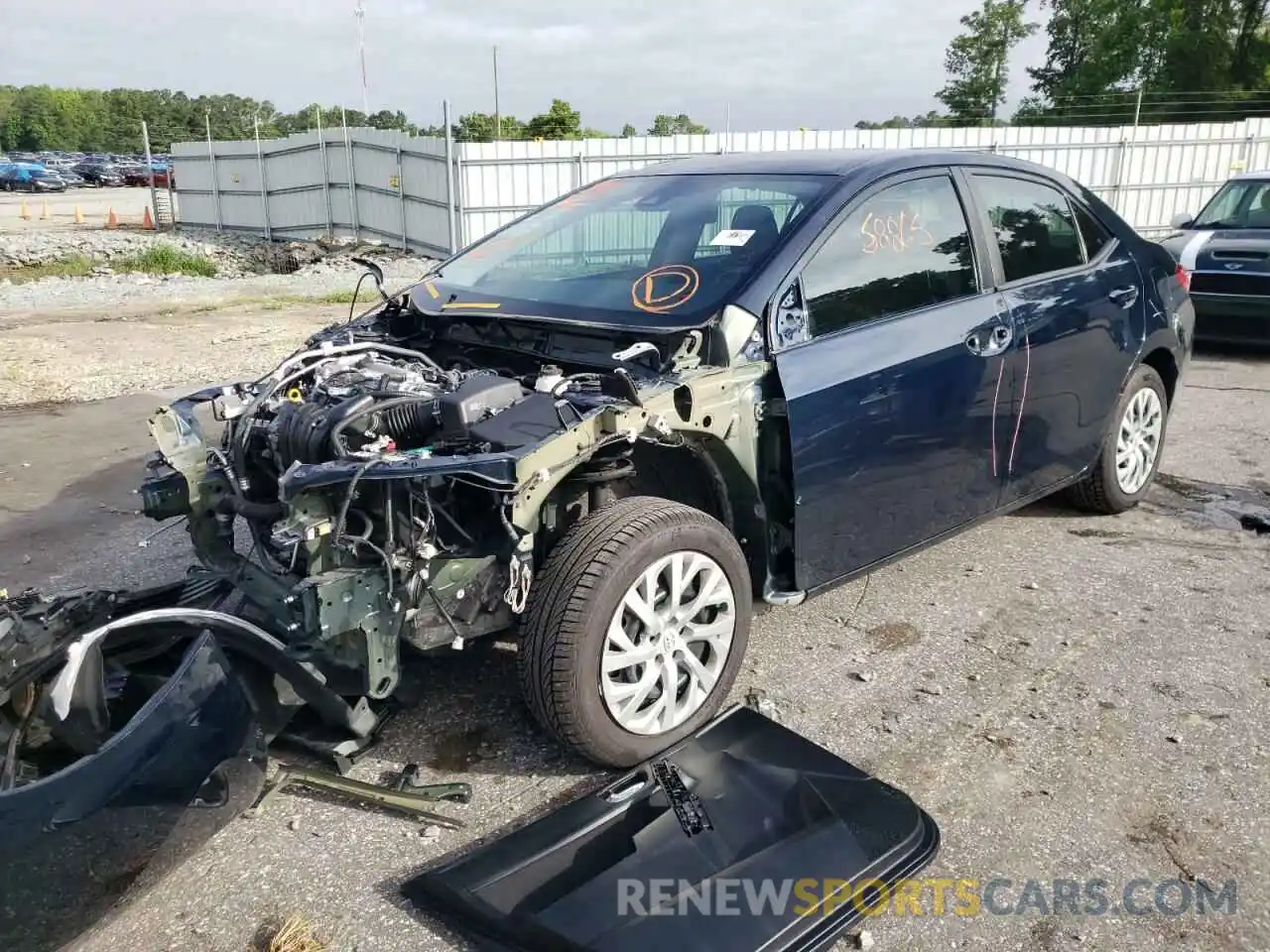 2 Photograph of a damaged car 2T1BURHE6KC238526 TOYOTA COROLLA 2019