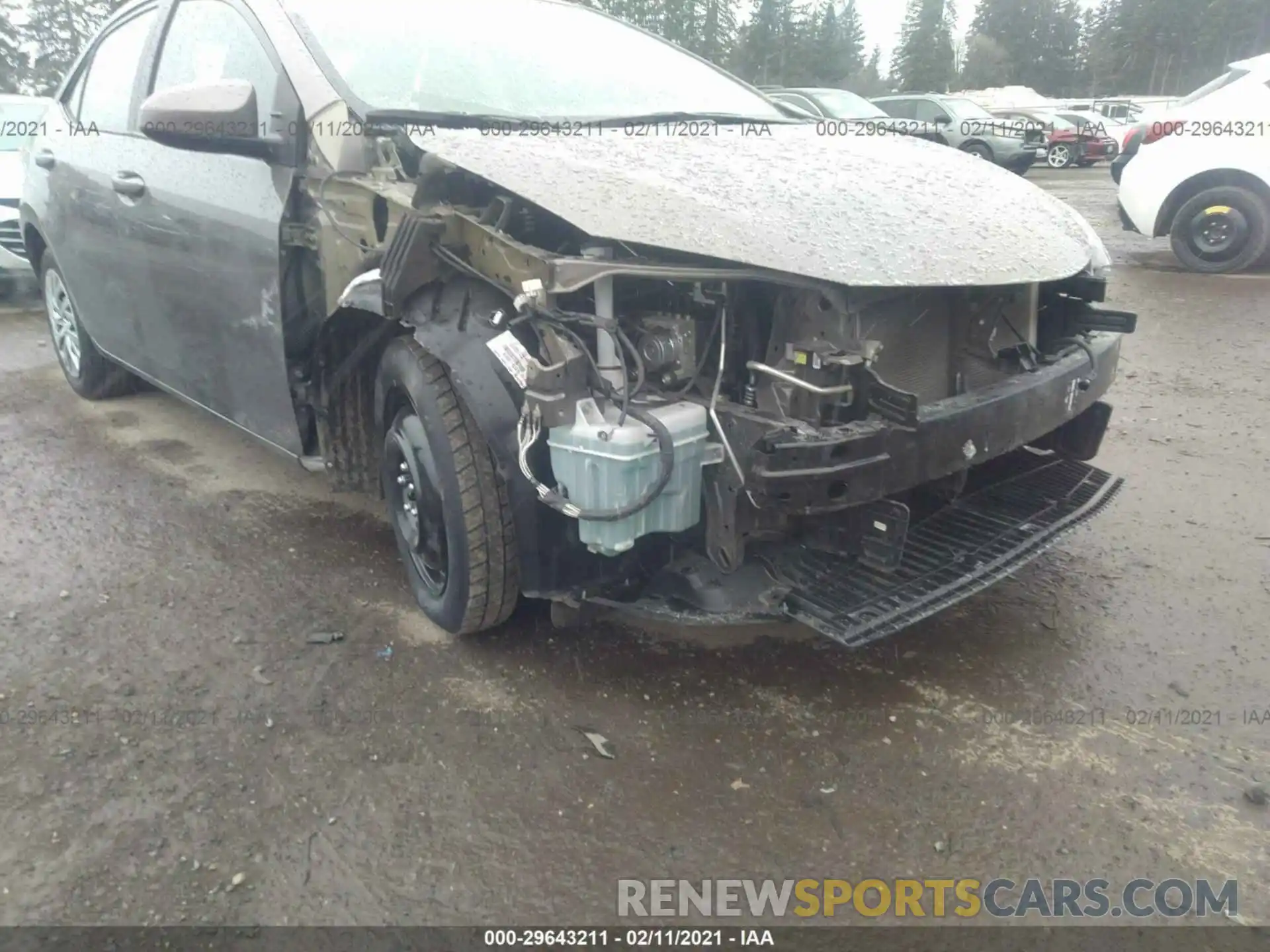 6 Photograph of a damaged car 2T1BURHE6KC238882 TOYOTA COROLLA 2019