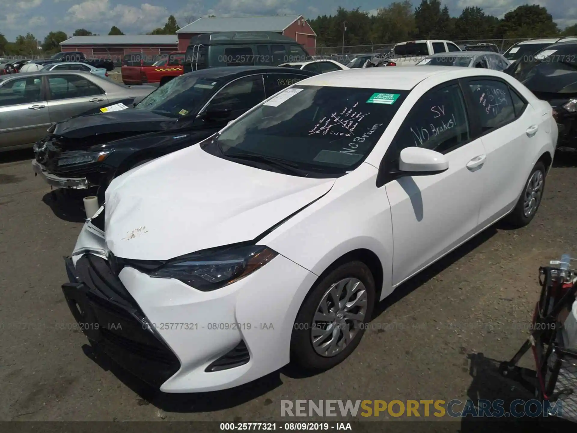 2 Photograph of a damaged car 2T1BURHE6KC240177 TOYOTA COROLLA 2019