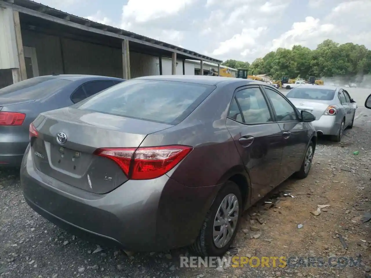 4 Photograph of a damaged car 2T1BURHE6KC240423 TOYOTA COROLLA 2019