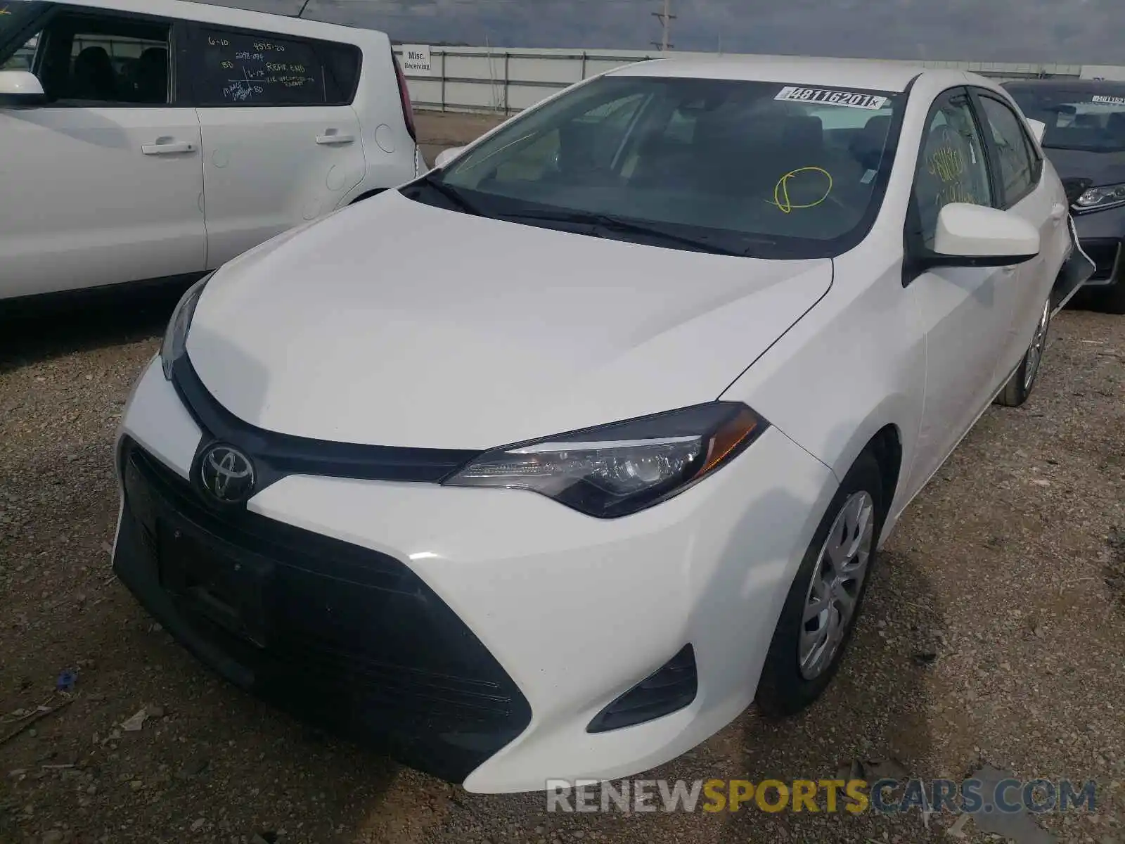 2 Photograph of a damaged car 2T1BURHE6KC240650 TOYOTA COROLLA 2019