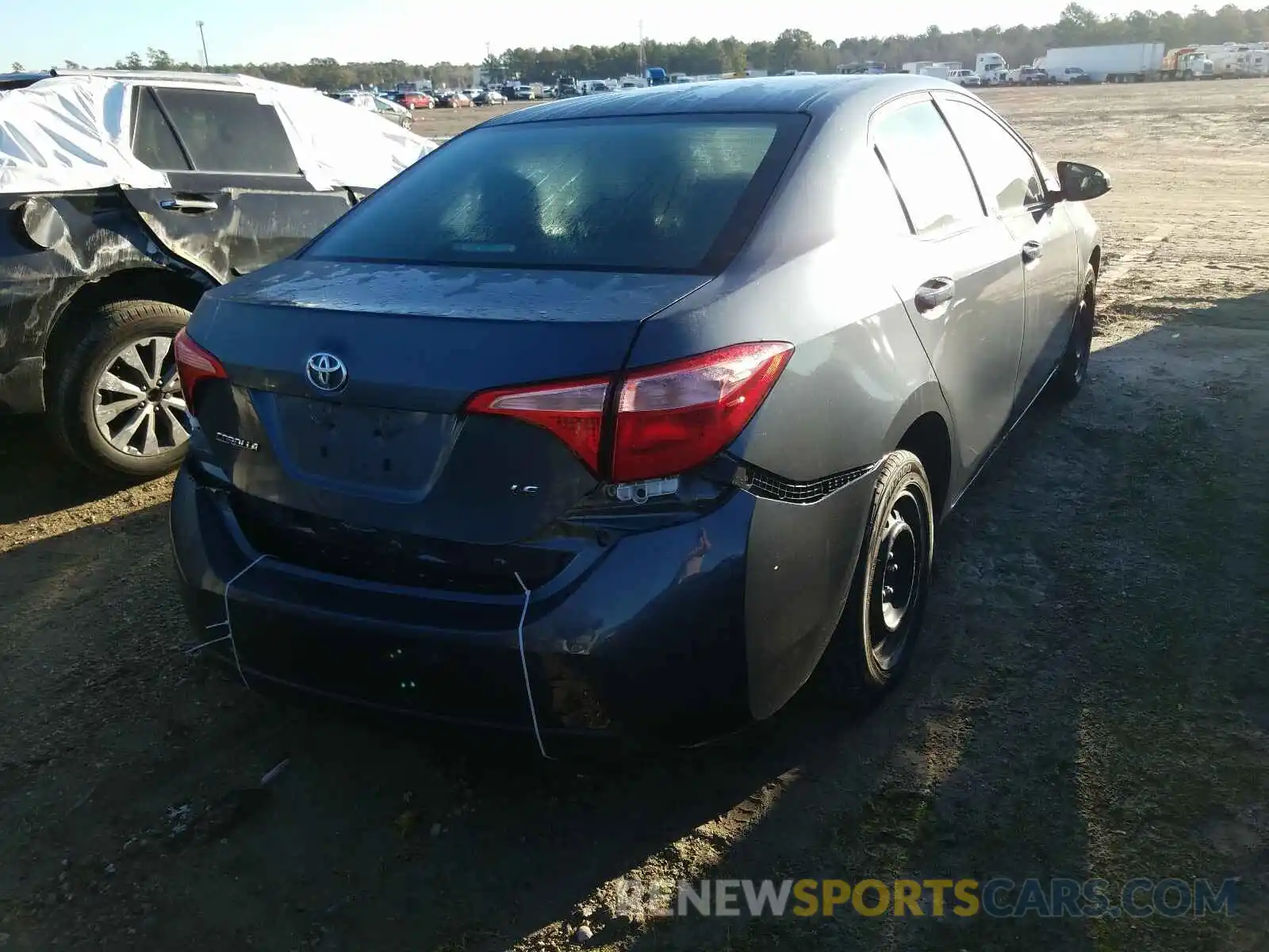 4 Photograph of a damaged car 2T1BURHE6KC240809 TOYOTA COROLLA 2019