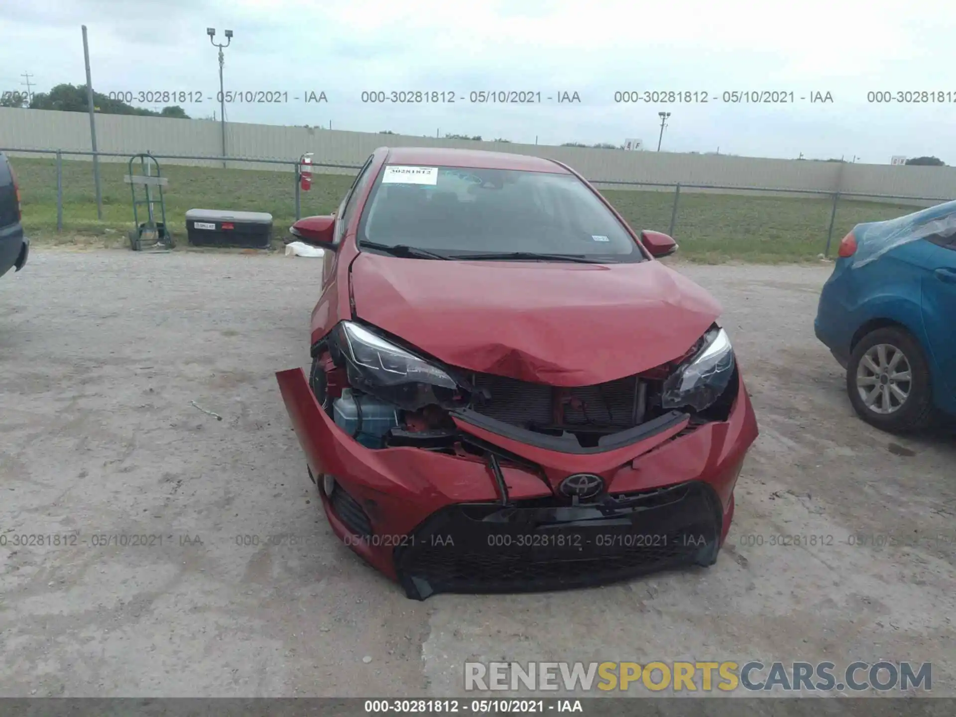 6 Photograph of a damaged car 2T1BURHE6KC241667 TOYOTA COROLLA 2019