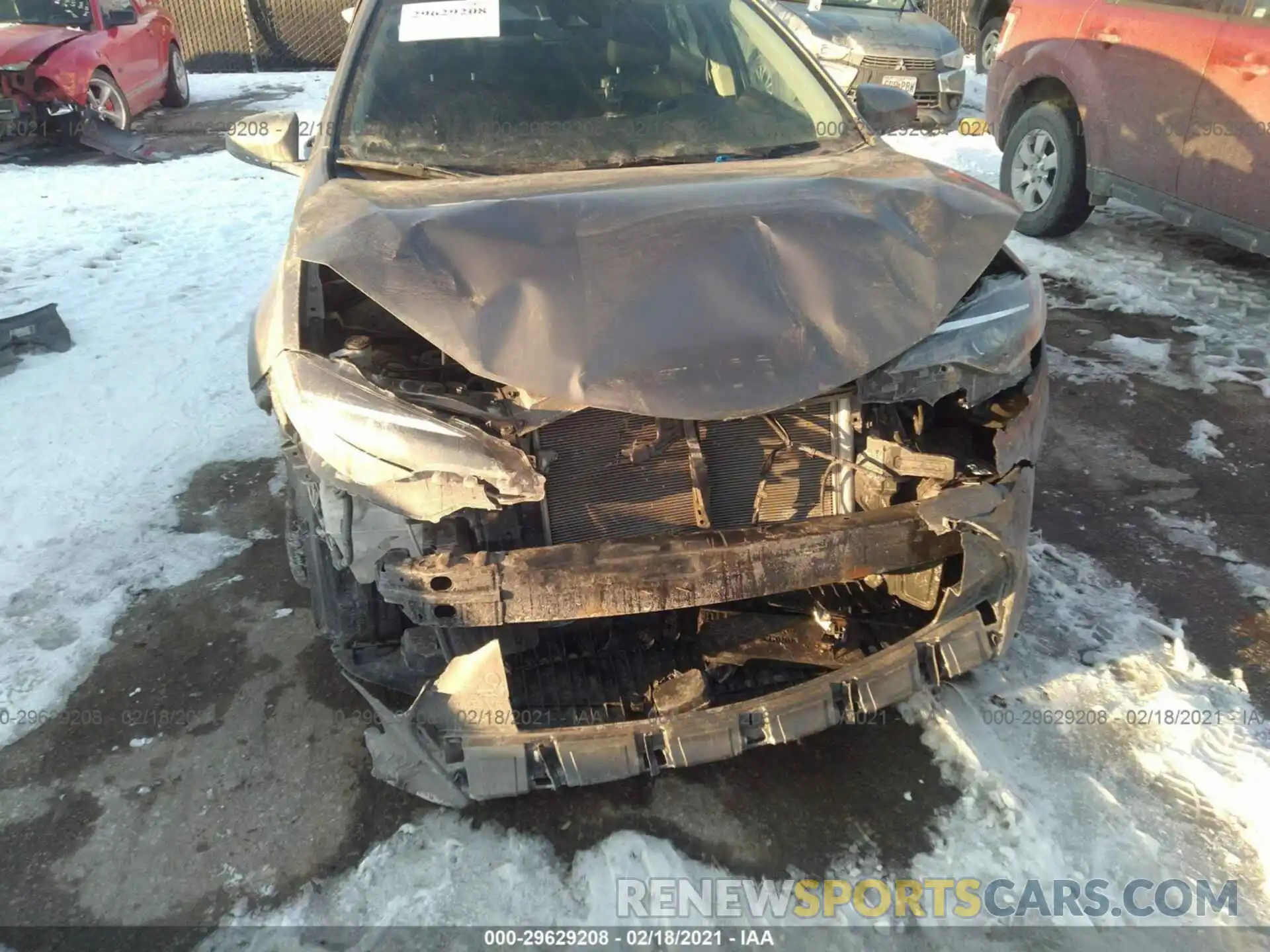 6 Фотография поврежденного автомобиля 2T1BURHE6KC241829 TOYOTA COROLLA 2019