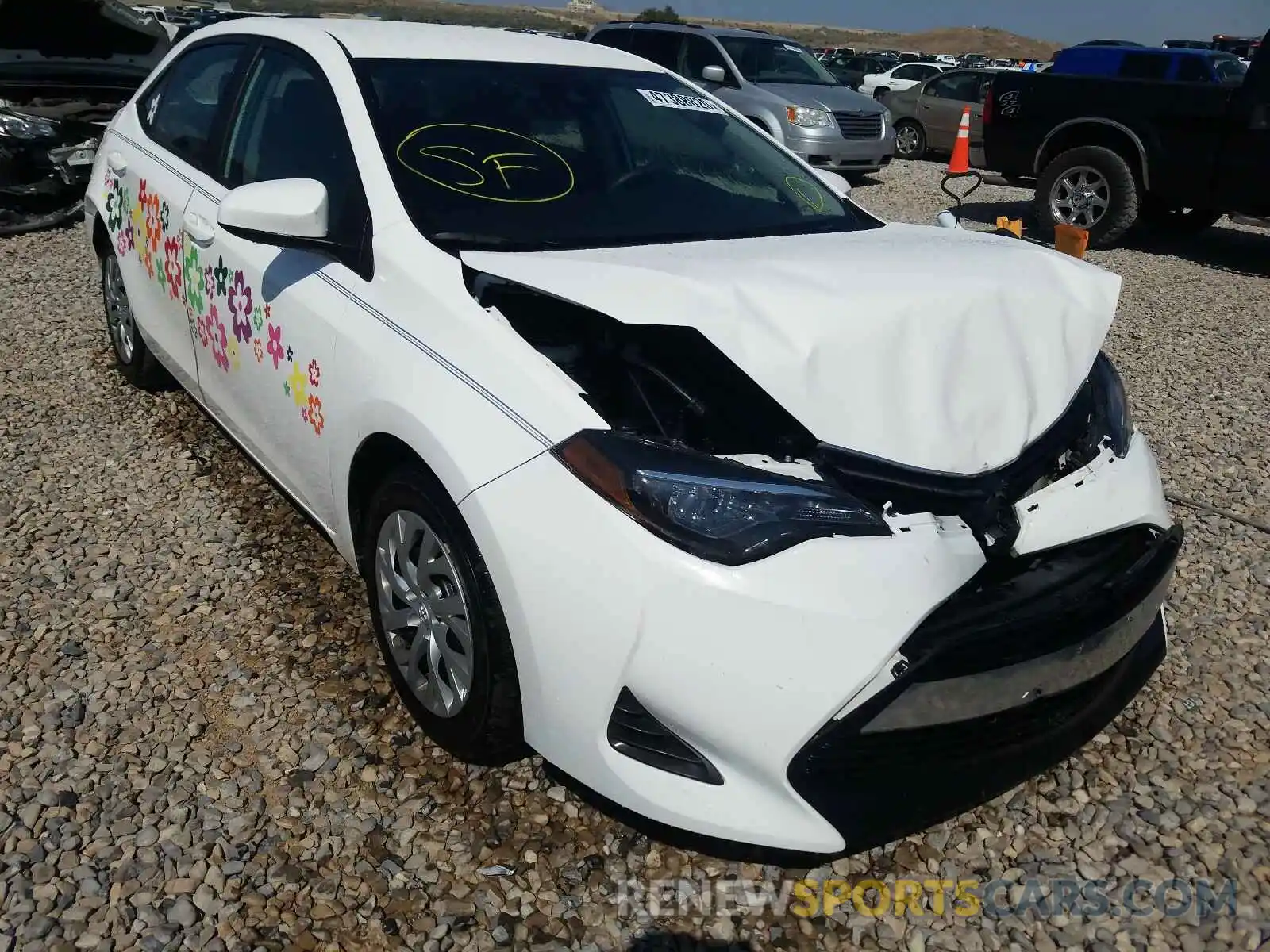 1 Photograph of a damaged car 2T1BURHE6KC241863 TOYOTA COROLLA 2019