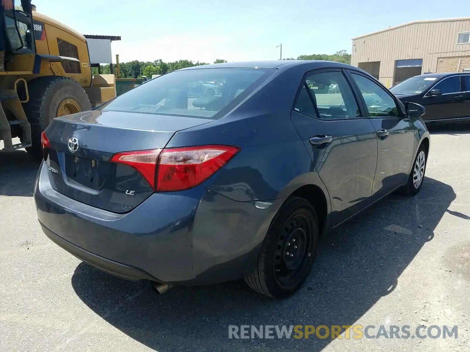 4 Photograph of a damaged car 2T1BURHE6KC242009 TOYOTA COROLLA 2019