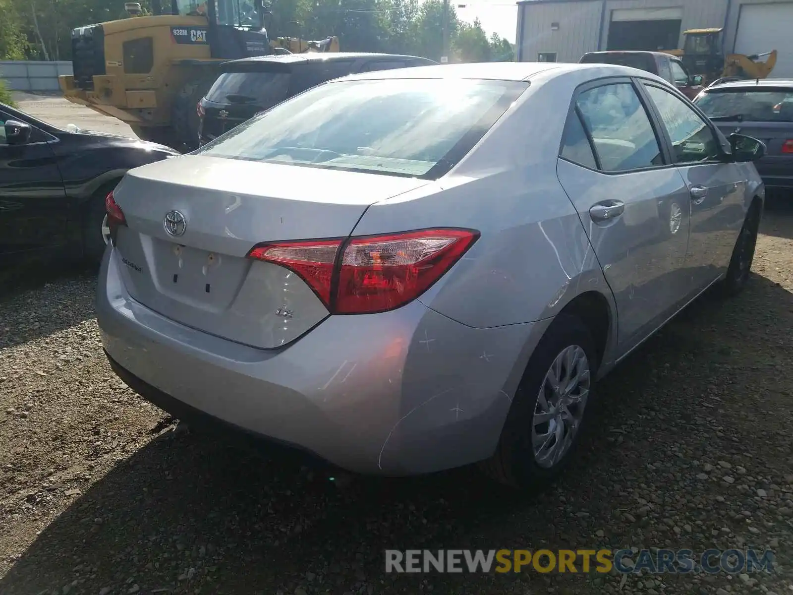 4 Photograph of a damaged car 2T1BURHE6KC242494 TOYOTA COROLLA 2019