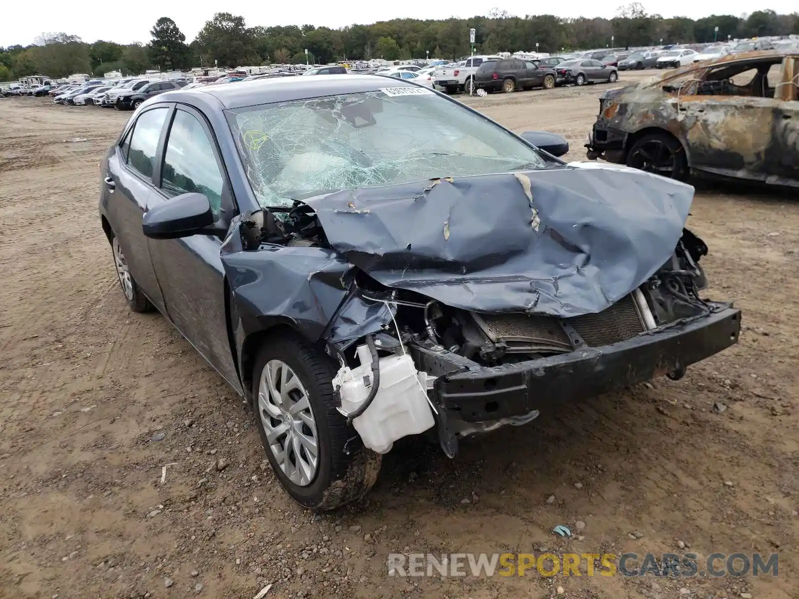 9 Photograph of a damaged car 2T1BURHE6KC242592 TOYOTA COROLLA 2019