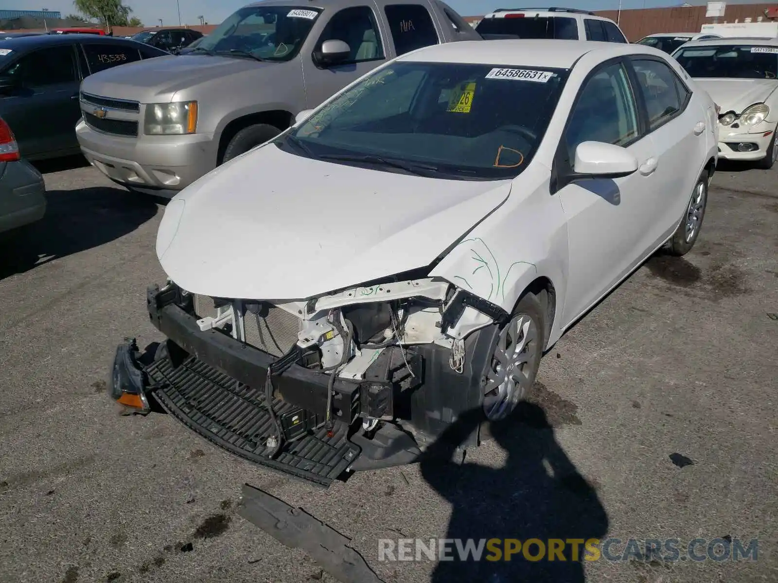 2 Photograph of a damaged car 2T1BURHE6KC242723 TOYOTA COROLLA 2019