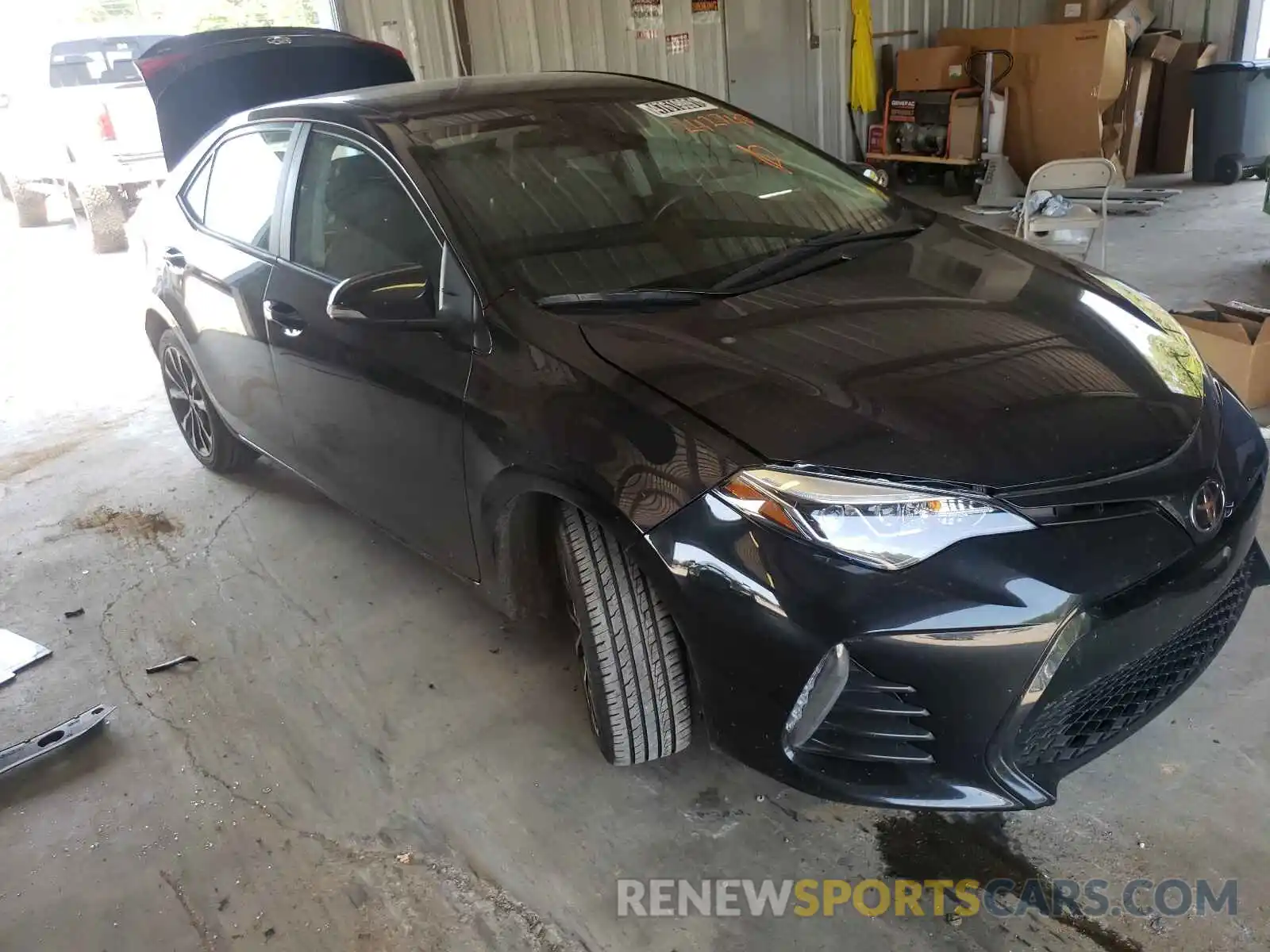 1 Photograph of a damaged car 2T1BURHE6KC242740 TOYOTA COROLLA 2019