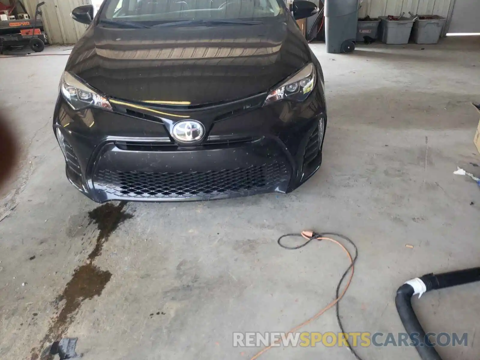 9 Photograph of a damaged car 2T1BURHE6KC242740 TOYOTA COROLLA 2019