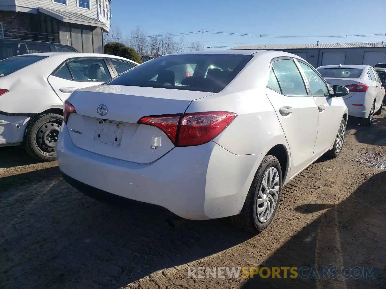 4 Photograph of a damaged car 2T1BURHE6KC242950 TOYOTA COROLLA 2019