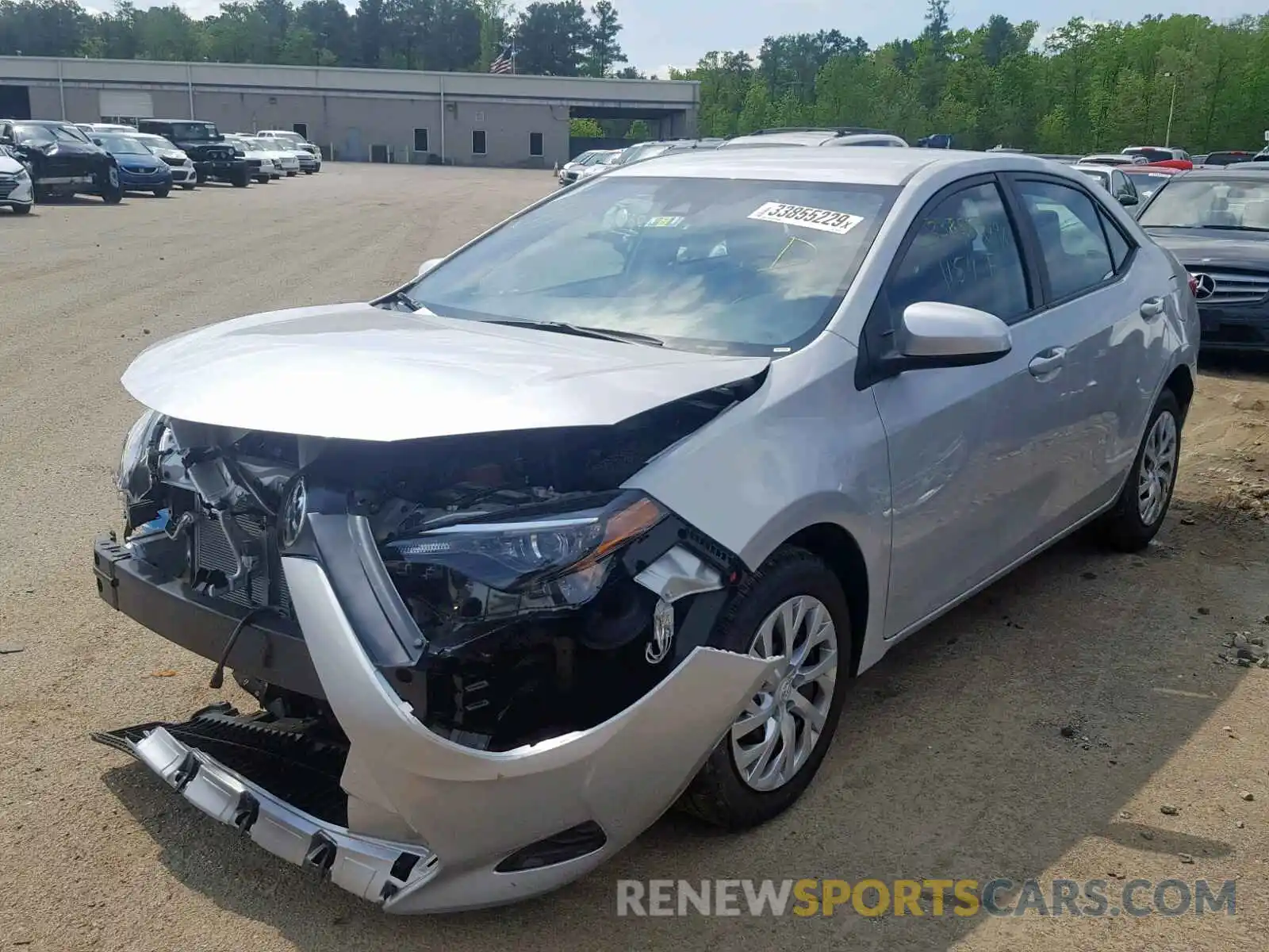 2 Photograph of a damaged car 2T1BURHE6KC243029 TOYOTA COROLLA 2019