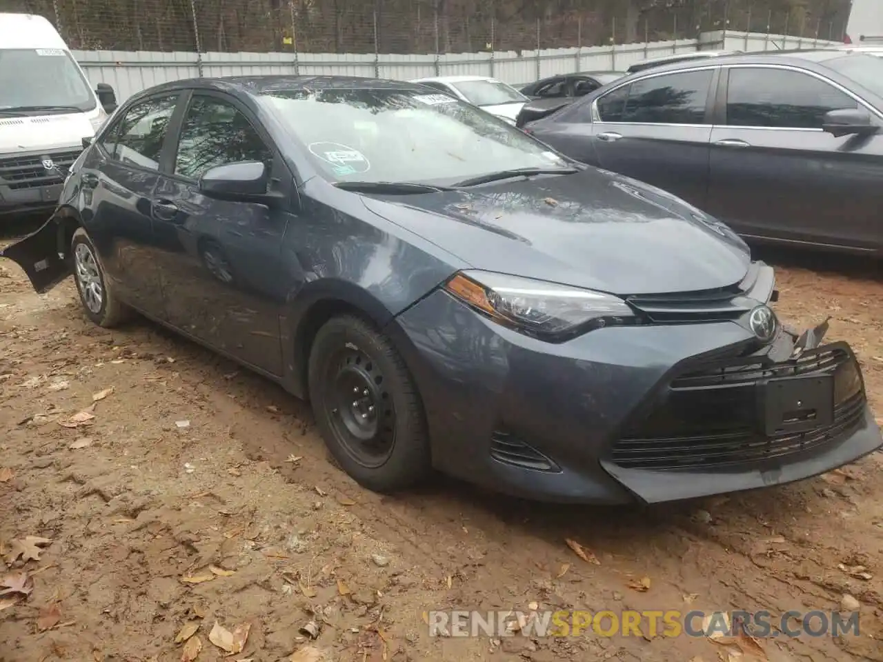 1 Photograph of a damaged car 2T1BURHE6KC243242 TOYOTA COROLLA 2019