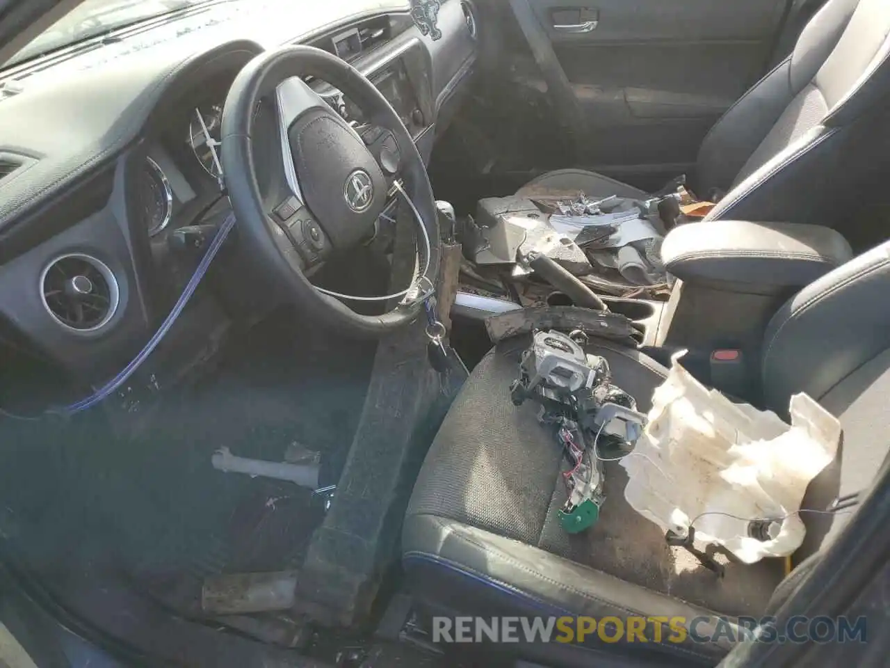 7 Photograph of a damaged car 2T1BURHE6KC243788 TOYOTA COROLLA 2019