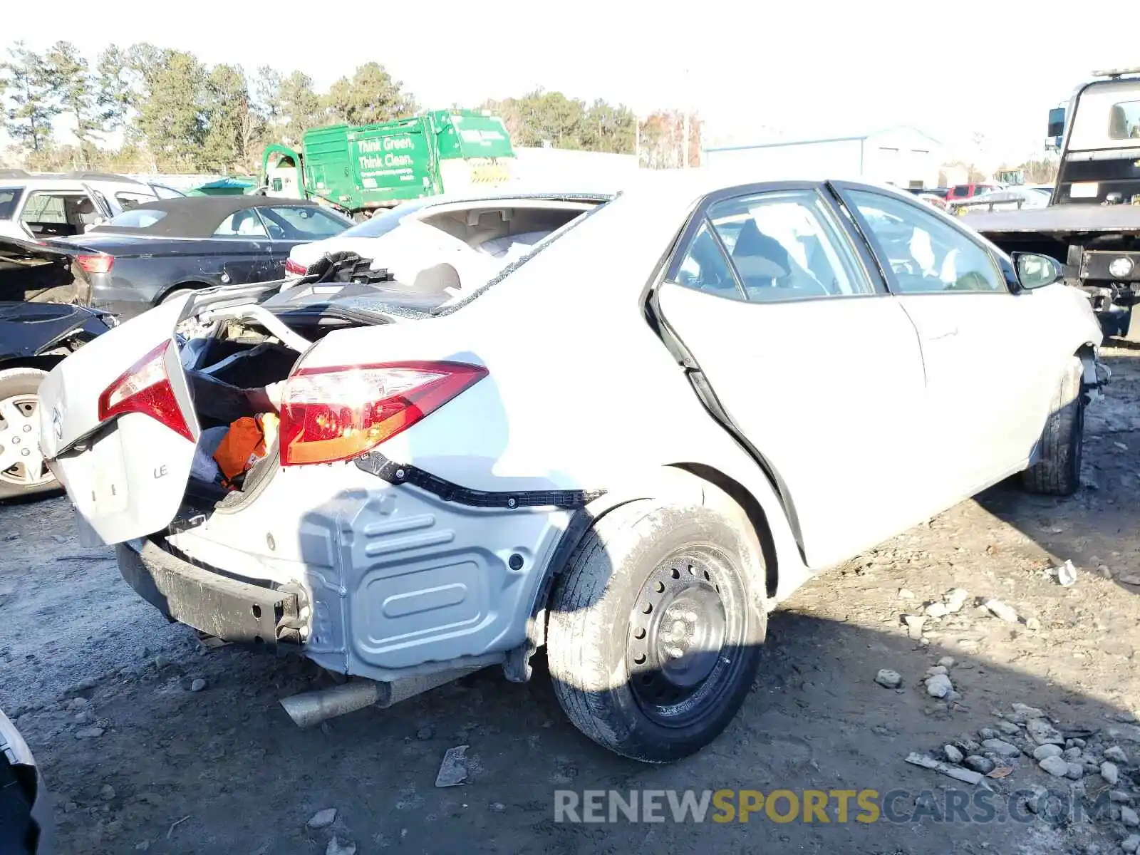 4 Photograph of a damaged car 2T1BURHE6KC245153 TOYOTA COROLLA 2019