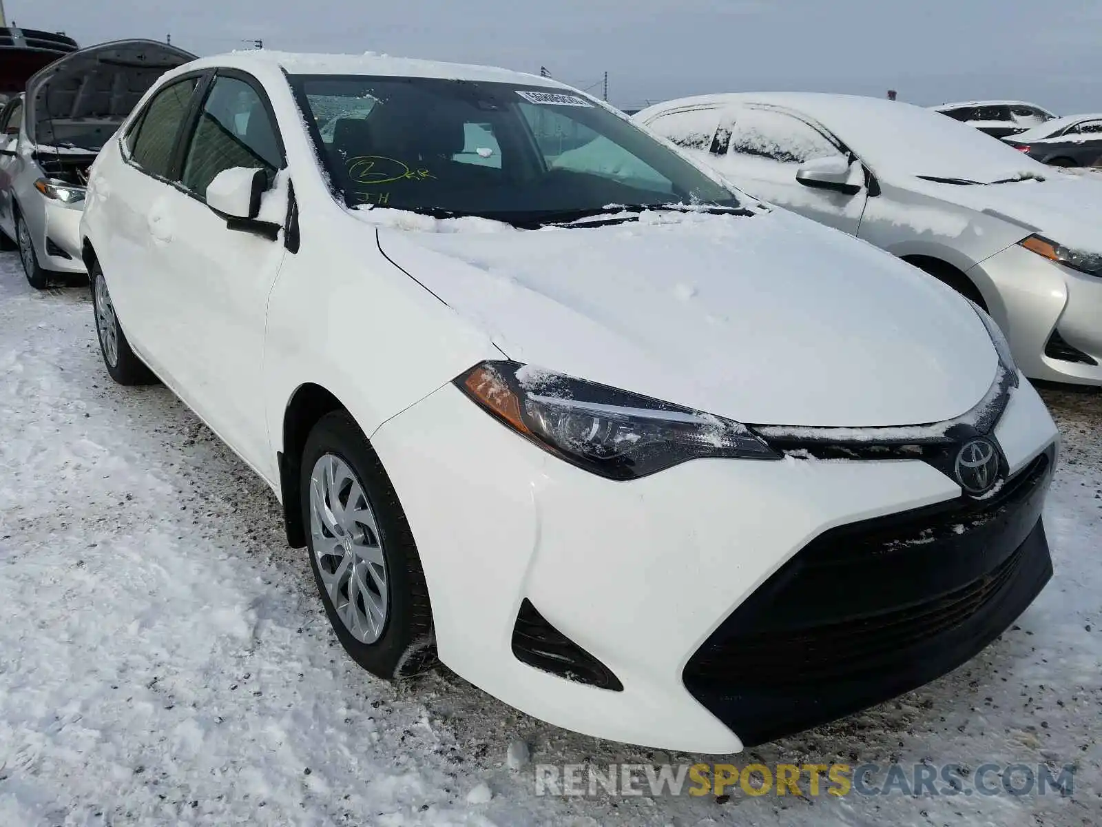 1 Photograph of a damaged car 2T1BURHE6KC246562 TOYOTA COROLLA 2019