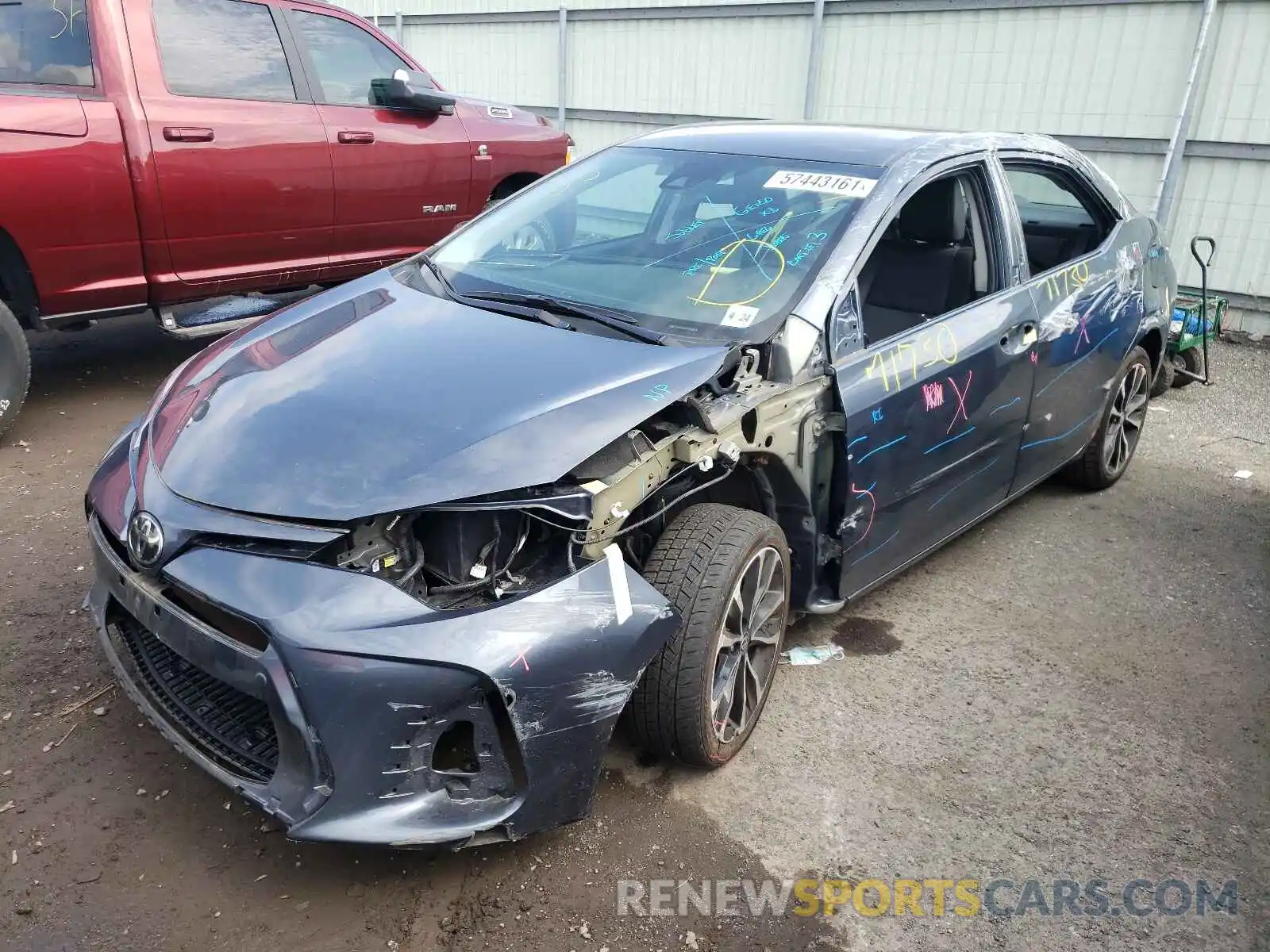 2 Photograph of a damaged car 2T1BURHE6KC246898 TOYOTA COROLLA 2019