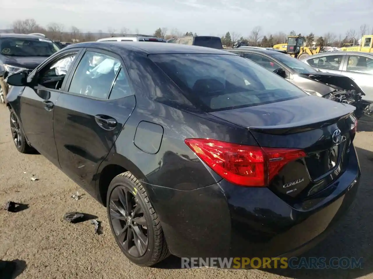 3 Photograph of a damaged car 2T1BURHE7KC125538 TOYOTA COROLLA 2019