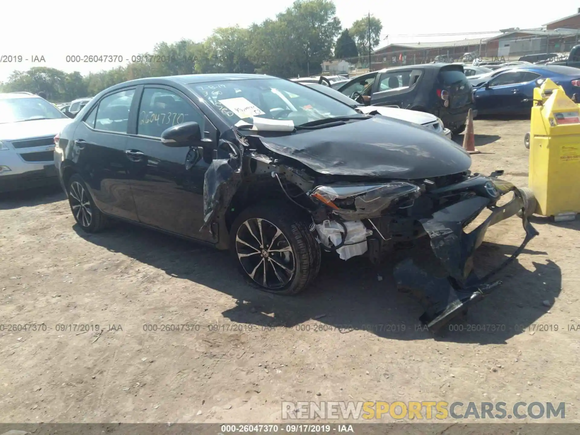 1 Photograph of a damaged car 2T1BURHE7KC125829 TOYOTA COROLLA 2019