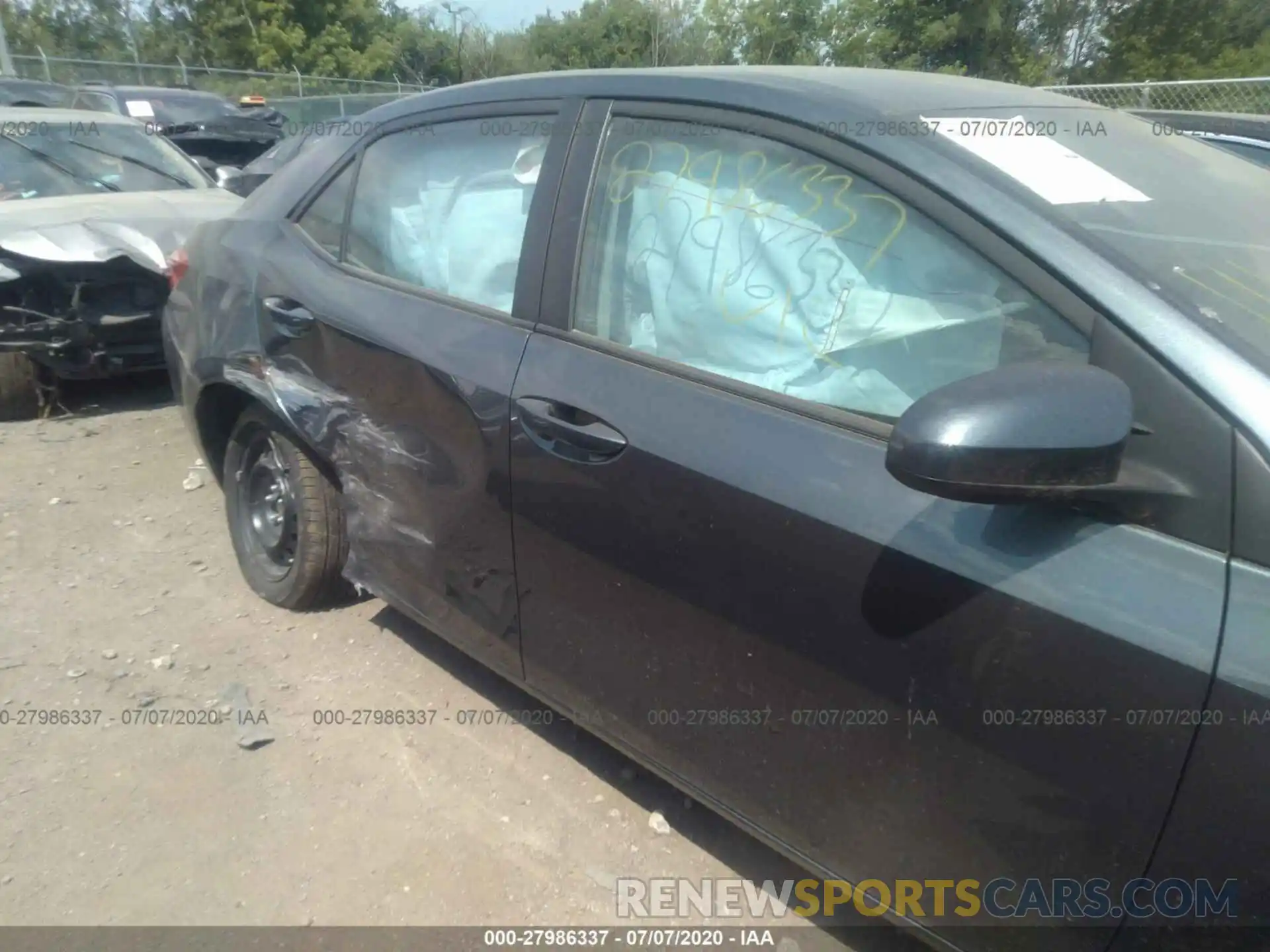 6 Photograph of a damaged car 2T1BURHE7KC126589 TOYOTA COROLLA 2019