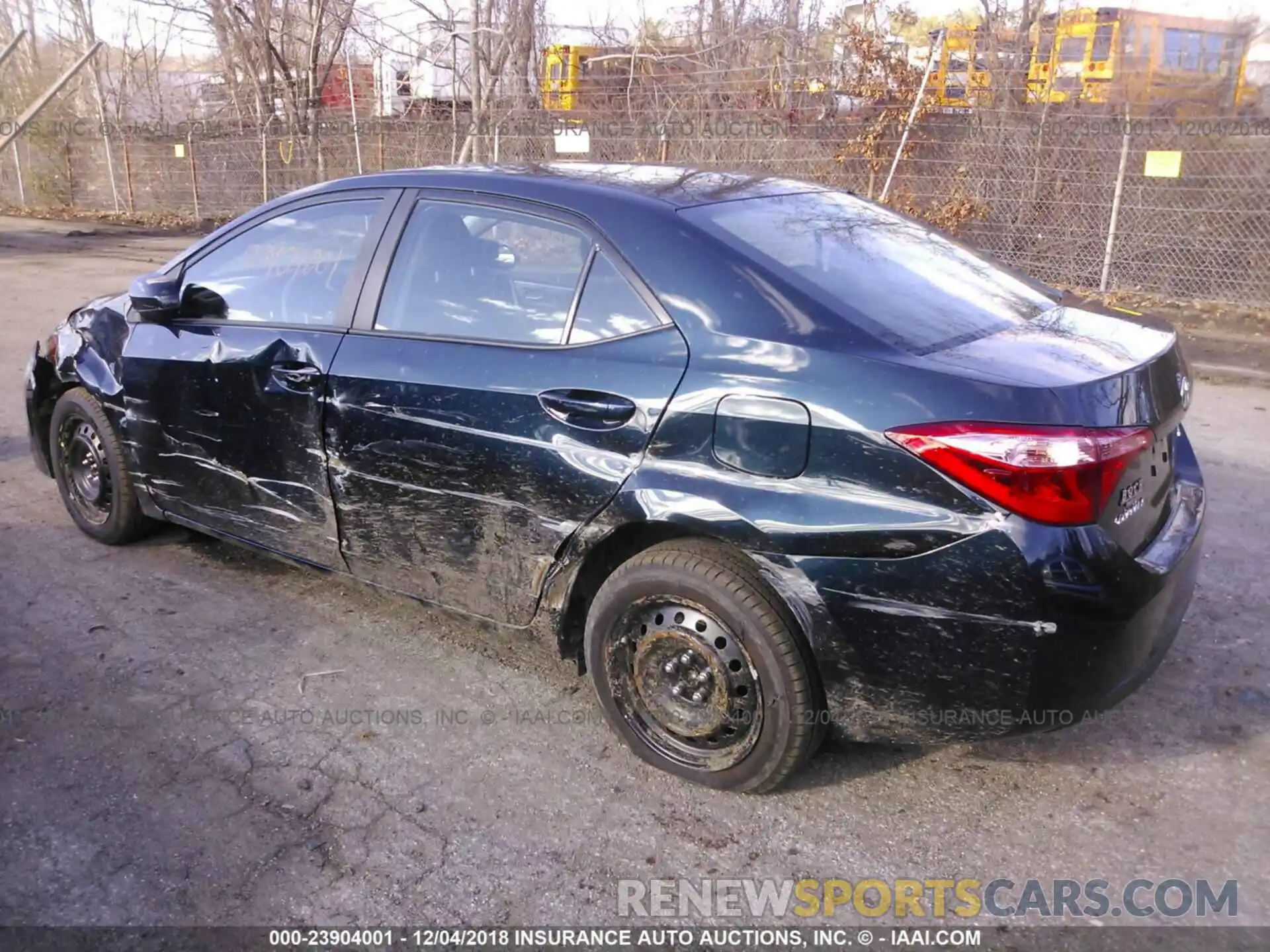 3 Photograph of a damaged car 2T1BURHE7KC126947 TOYOTA COROLLA 2019