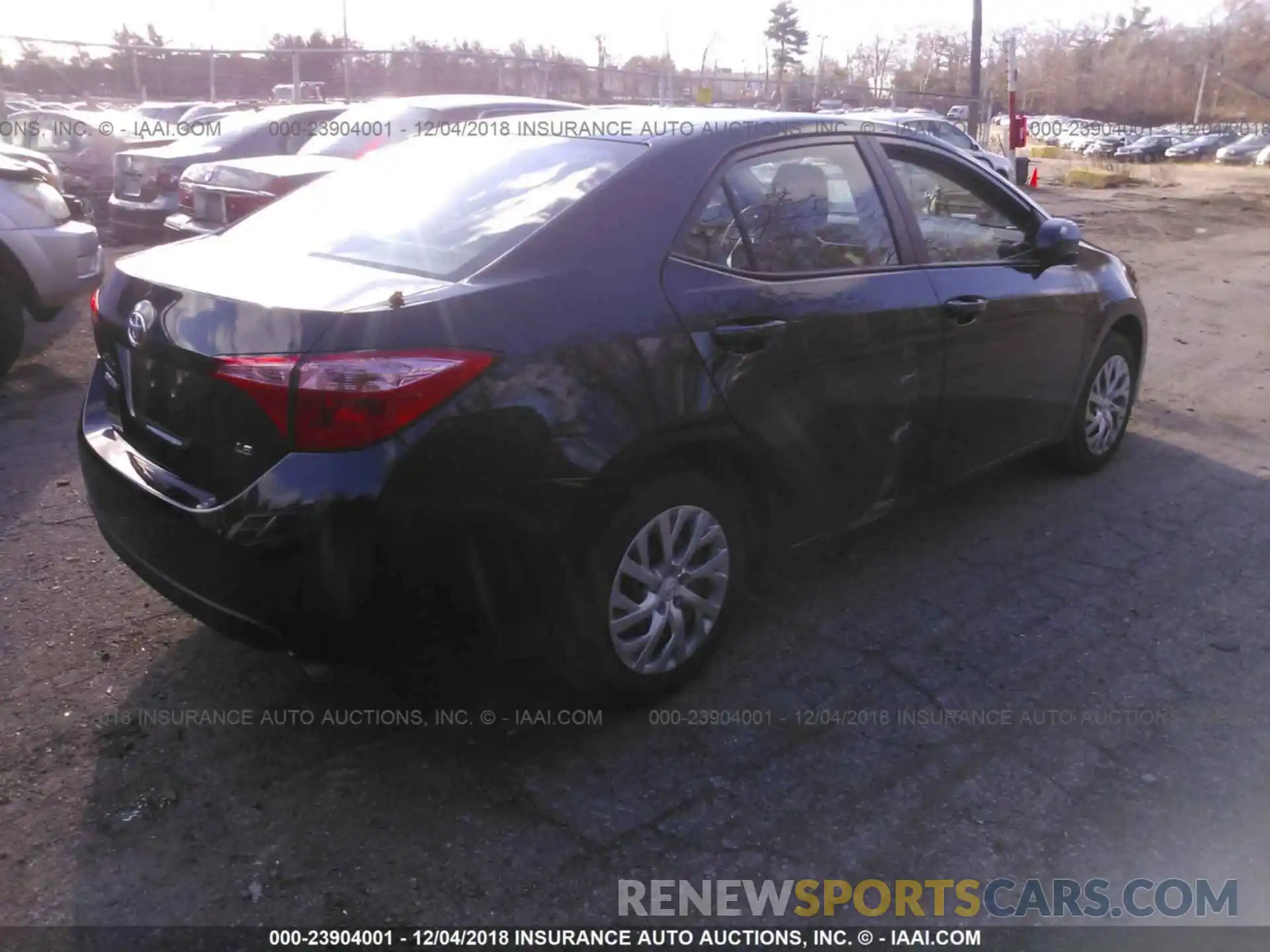 4 Photograph of a damaged car 2T1BURHE7KC126947 TOYOTA COROLLA 2019