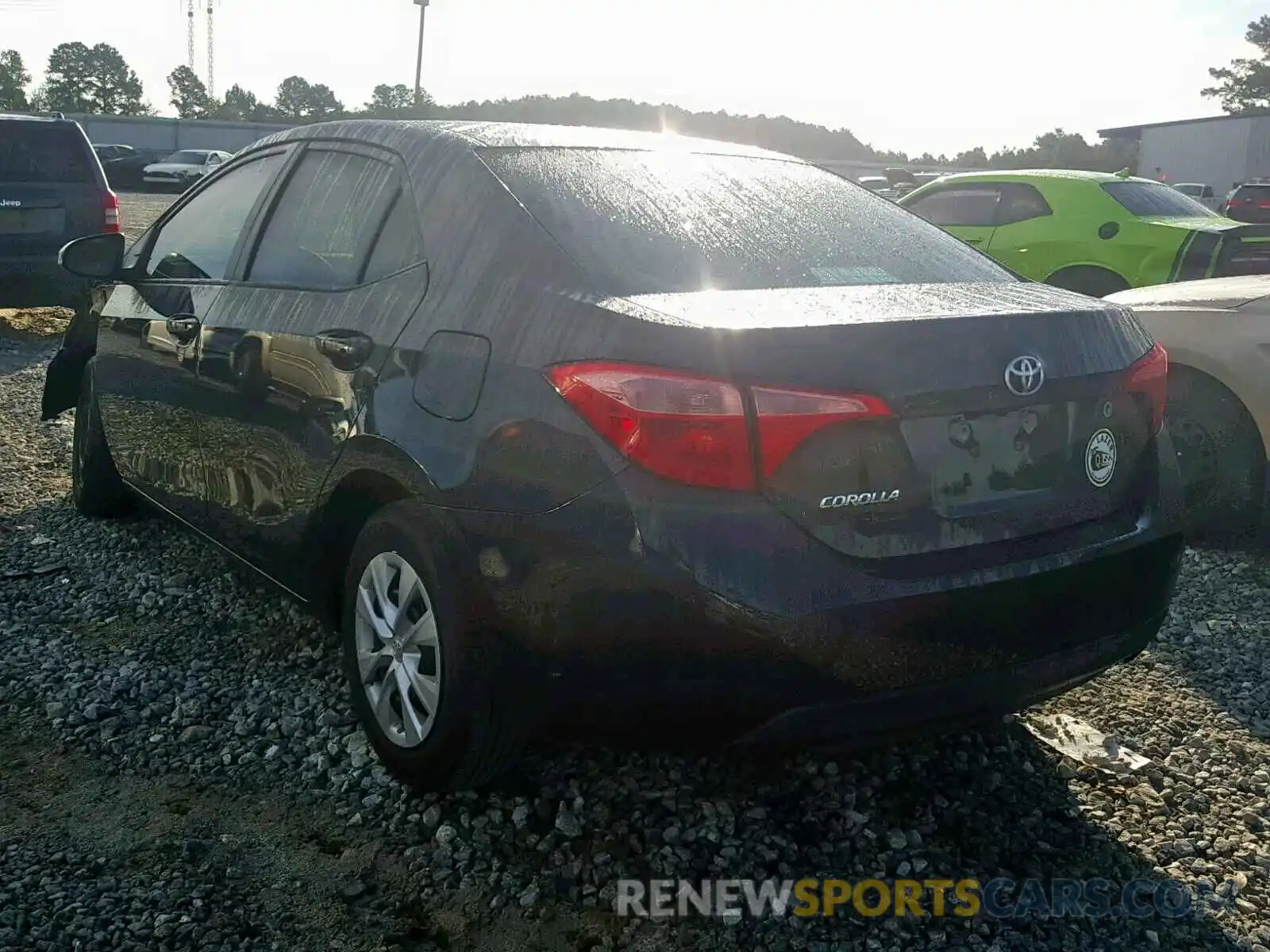 3 Photograph of a damaged car 2T1BURHE7KC127225 TOYOTA COROLLA 2019